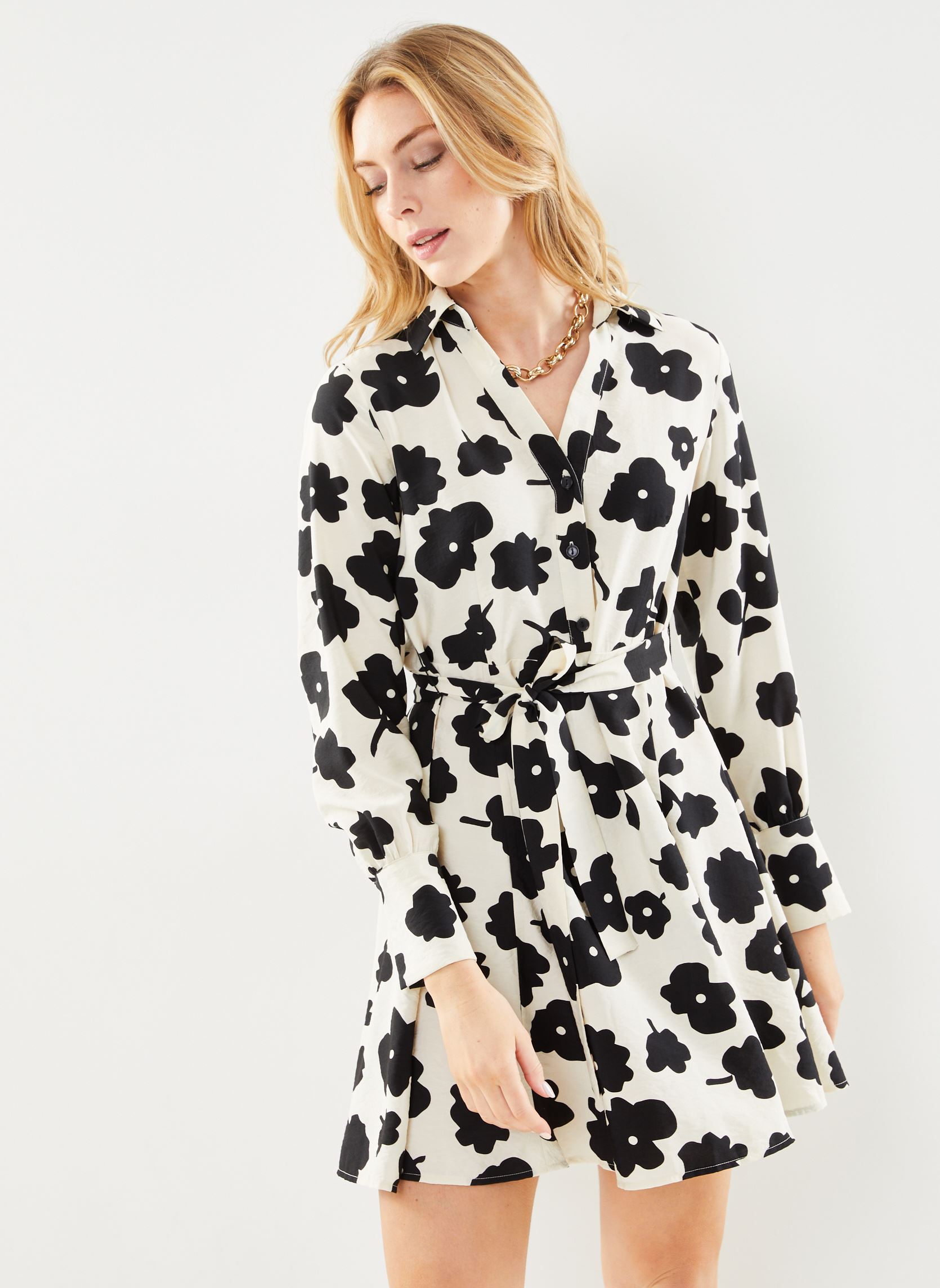 Vêtements Vero Moda Vmjessa Ls V Neck Short Dress Vma pour Accessoires