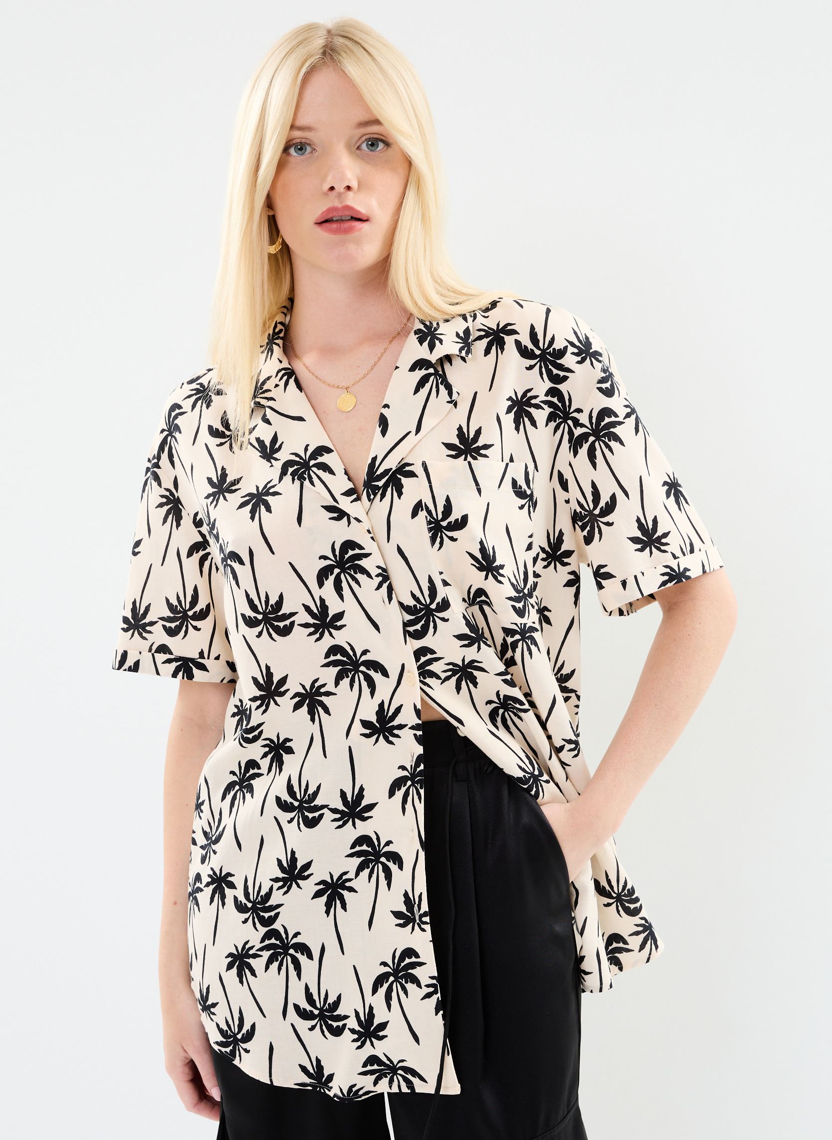 Vêtements Vero Moda Vmkasi 24 Shirt Wvn Btq pour Accessoires