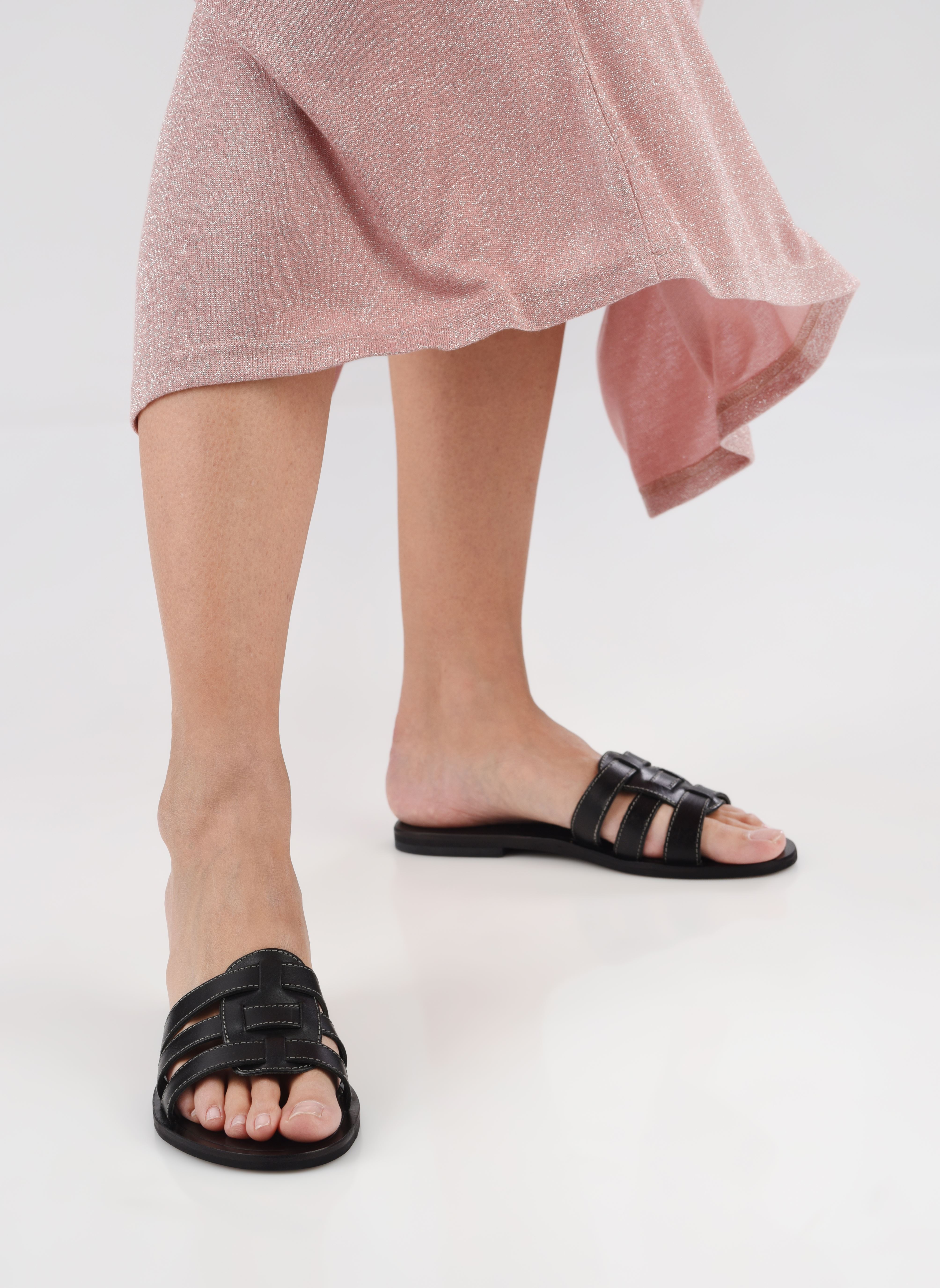 Pantoletten und Clogs WING damen schwarz Jonak Pantoletten und Clogs WING damen schwarz Noir