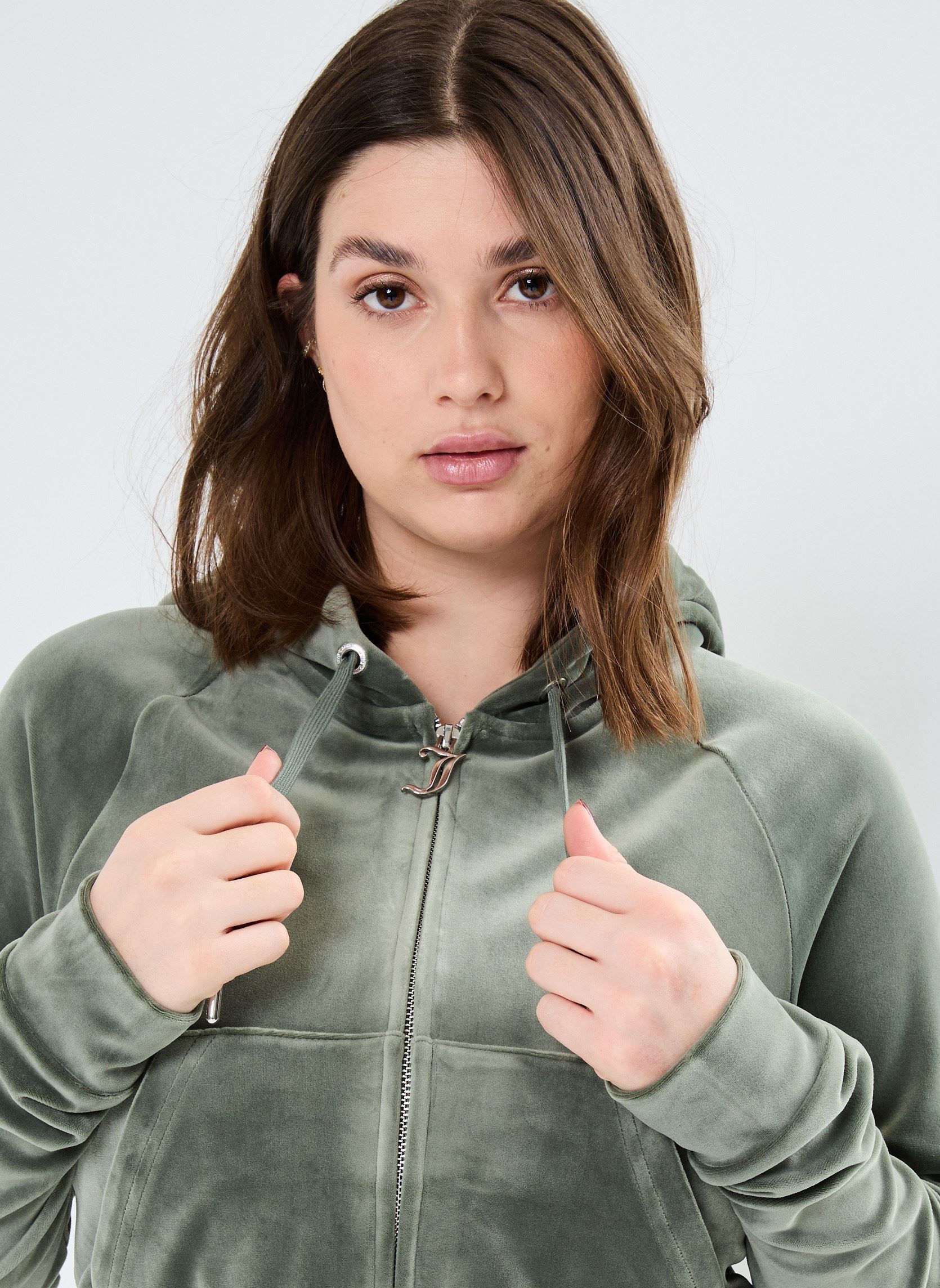 Vestes de survêtement Madison Zip Through Hoodie femme vert JUICY COUTURE Vestes de survêtement Madison Zip Through Hoodie femme vert THYME