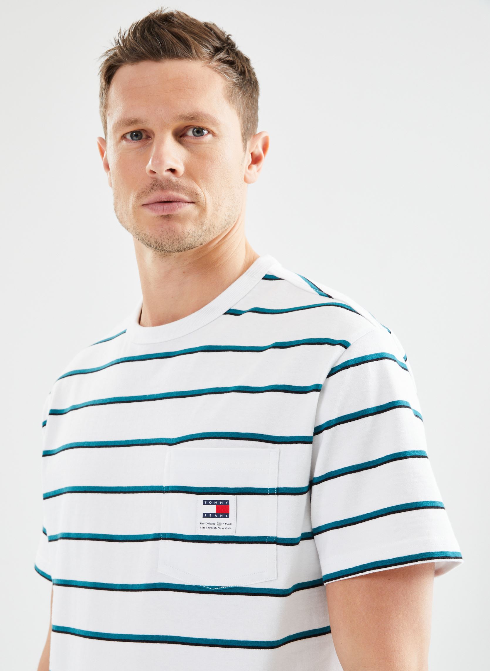 Tee-shirts manches courtes Tjm Reg Easy Stripe homme blanc Tommy Jeans Tee-shirts manches courtes Tjm Reg Easy Stripe homme blanc WHITE