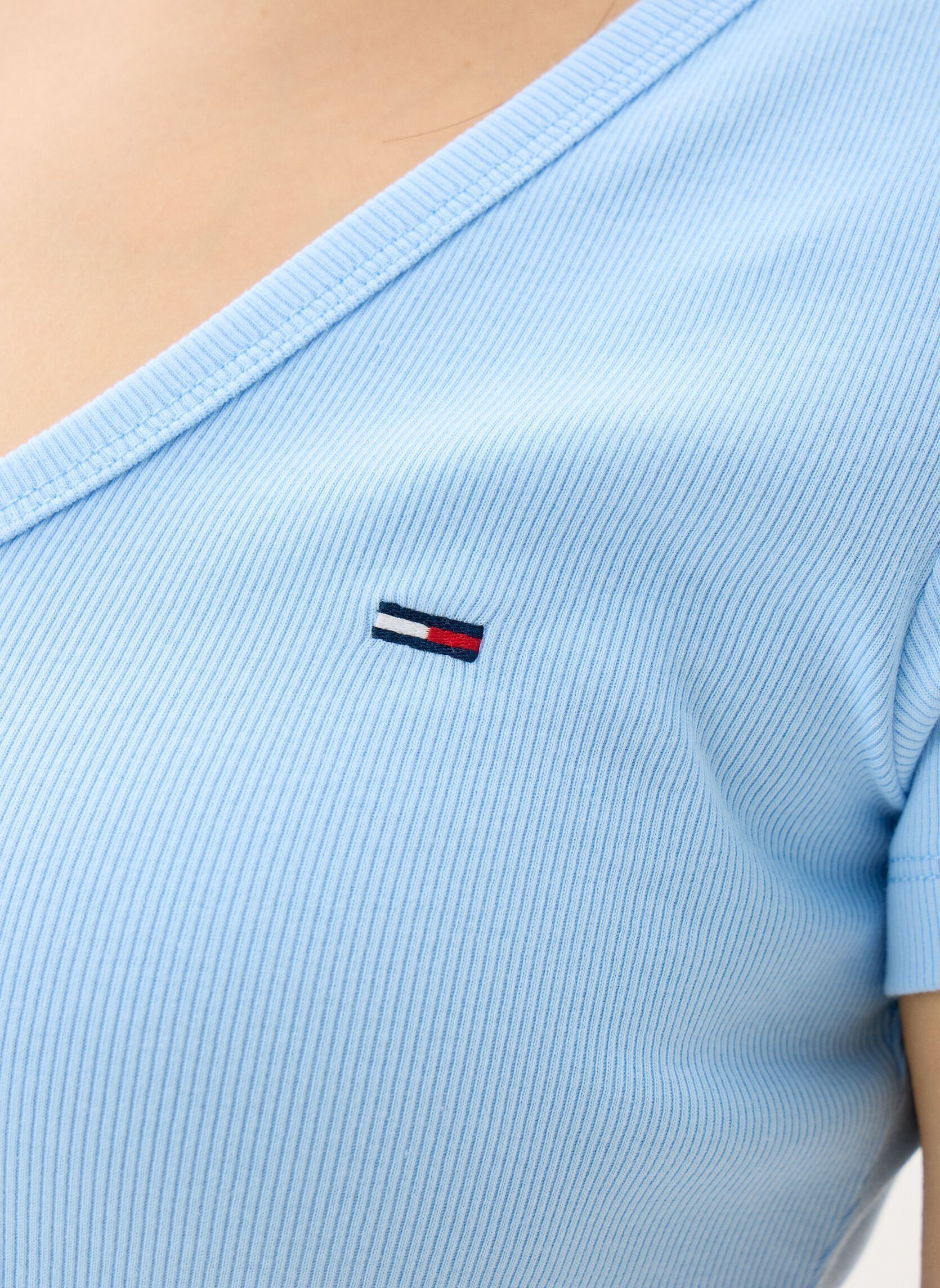 Tee-shirts manches courtes Tjw Slim Essential femme bleu Tommy Jeans Tee-shirts manches courtes Tjw Slim Essential femme bleu LIGHT POWDERY BLUE
