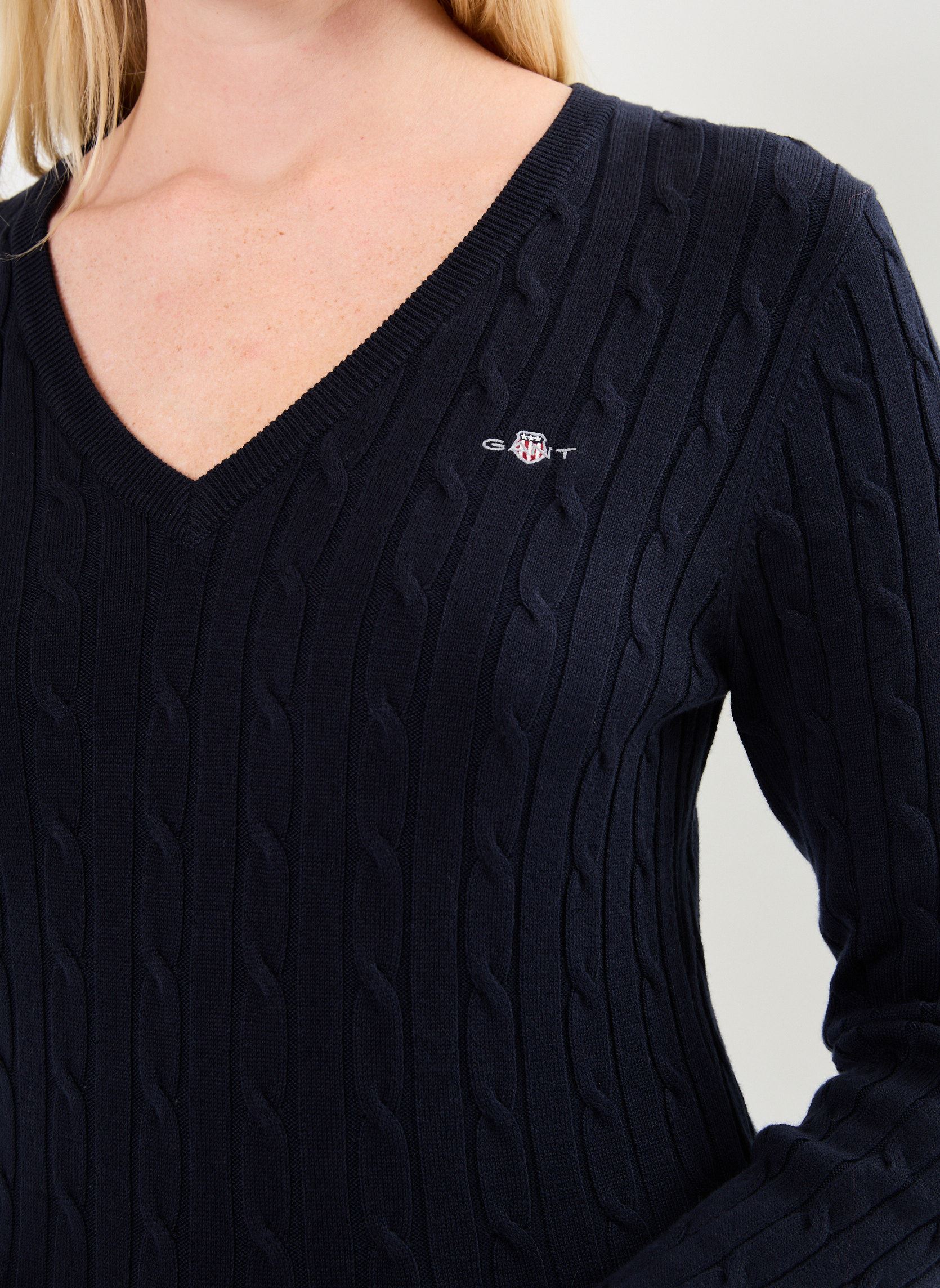 Pulls Stretch Cotton Cable V-Neck femme bleu GANT Pulls Stretch Cotton Cable V-Neck femme bleu BLEU NUIT