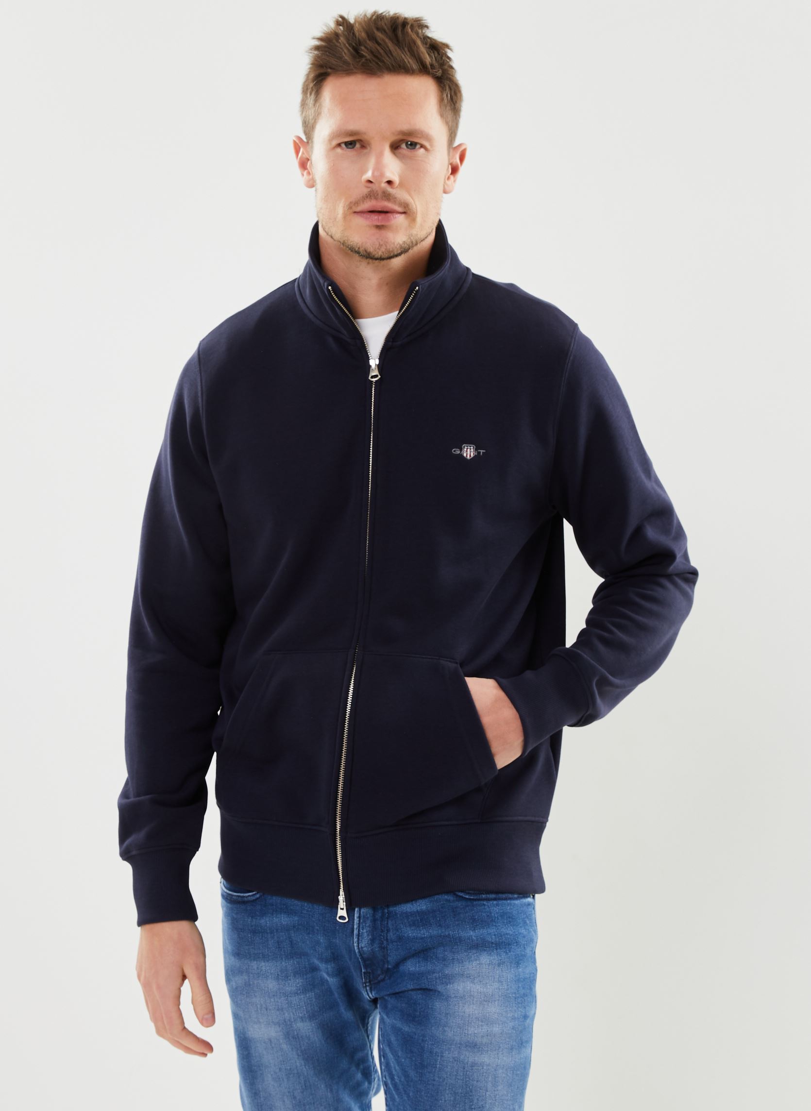 Sweats zippés Reg Shield Full Zip Sweat homme bleu GANT Sweats zippés Reg Shield Full Zip Sweat homme bleu EVENING BLUE