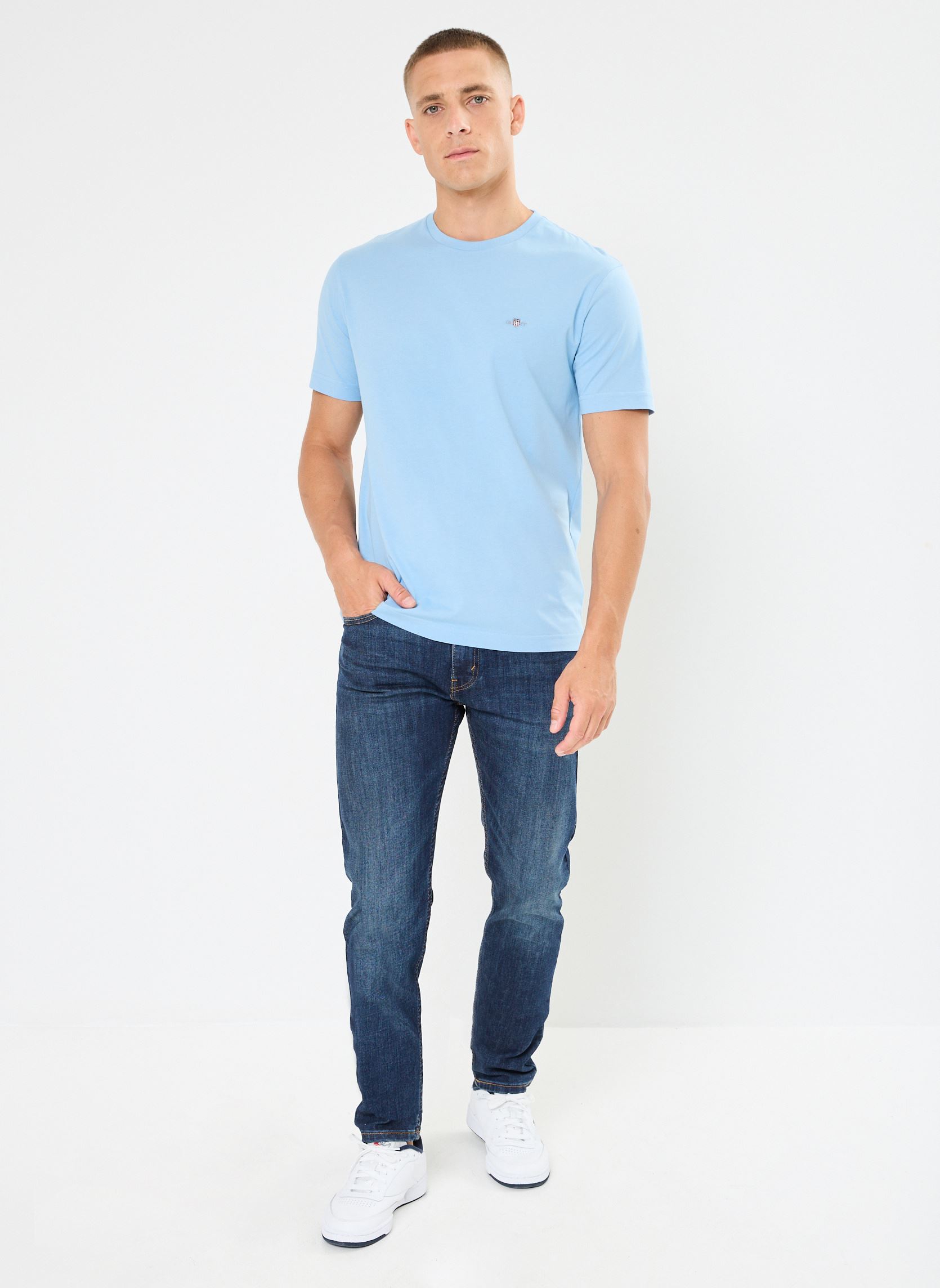 T-shirt a maniche corte Reg Shield Ss T-Shirt uomo blu GANT T-shirt a maniche corte Reg Shield Ss T-Shirt uomo blu BLEU CAPRI