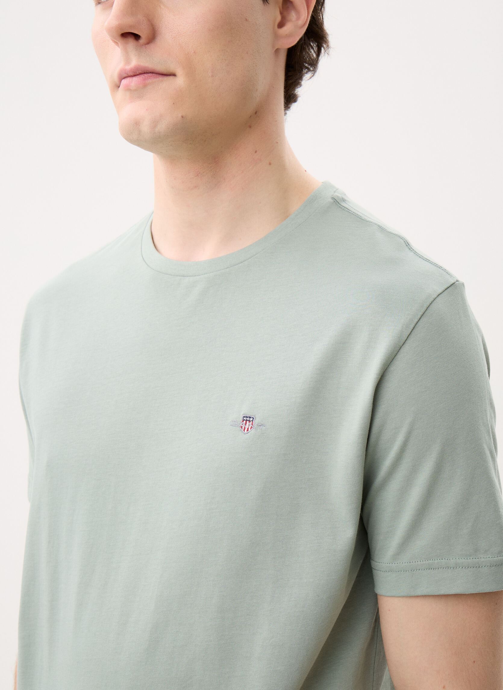 T-shirts met korte mouwen Reg Shield Ss T-Shirt heren grijs GANT T-shirts met korte mouwen Reg Shield Ss T-Shirt heren grijs CERAMIC GREY