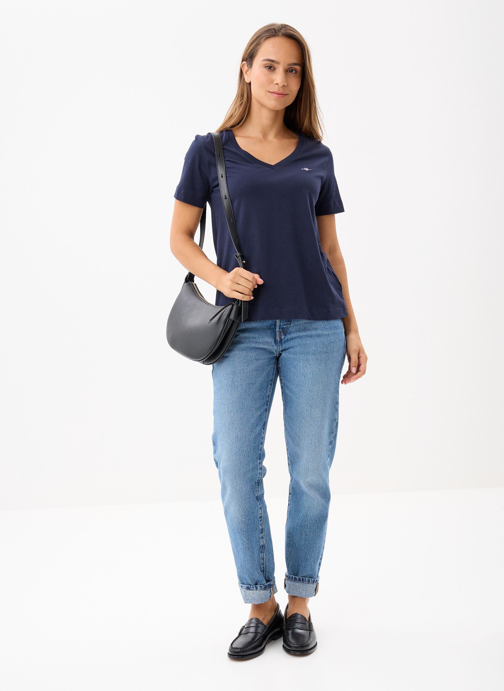 Tee-shirts manches courtes Reg Shield Ss V-Neck T-Shirt femme bleu GANT Tee-shirts manches courtes Reg Shield Ss V-Neck T-Shirt femme bleu BLEU NUIT