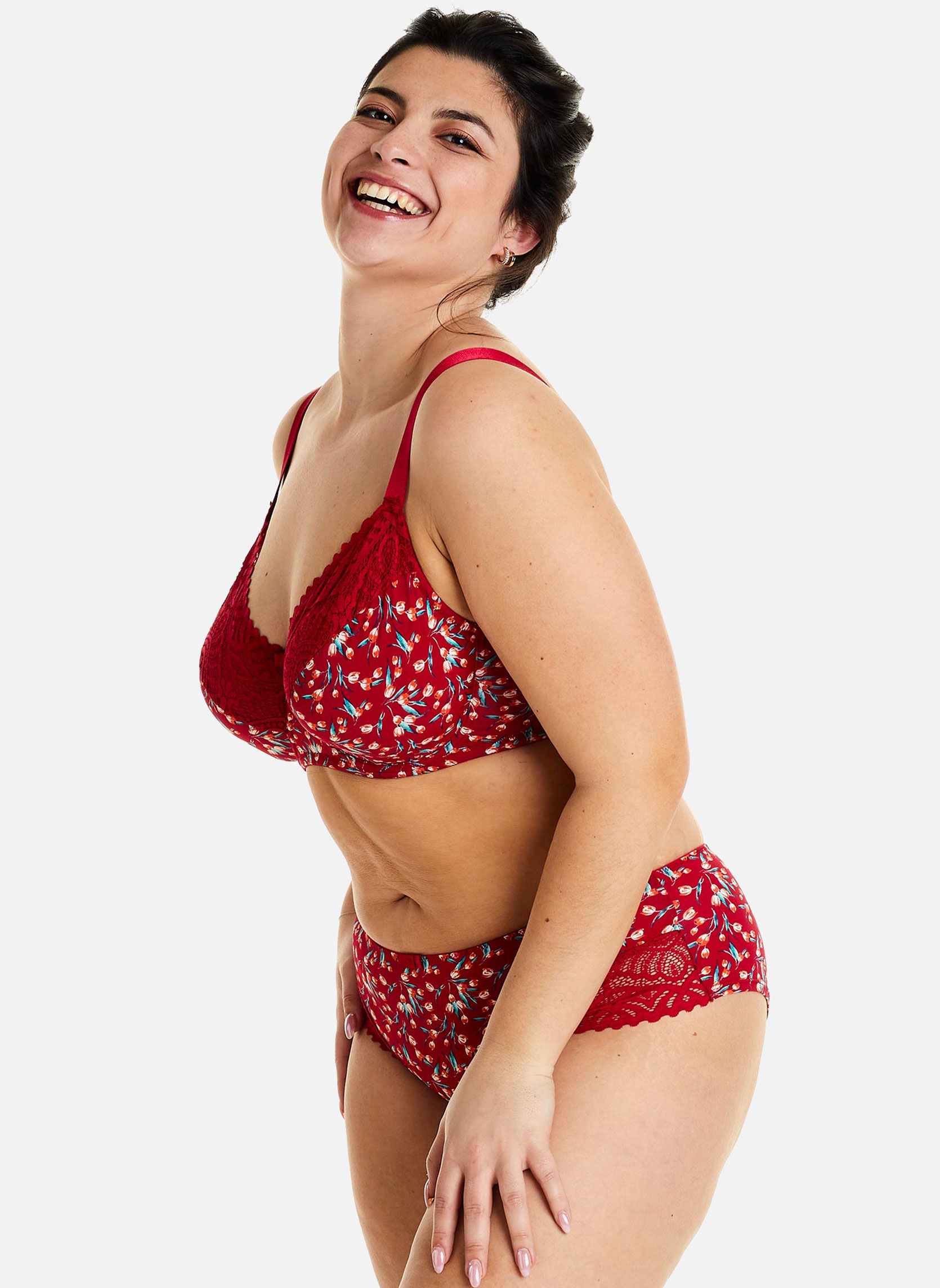 Brassières Soutien-gorge à armatures grand maintien rouge Paprika femme rouge Pomm'Poire Brassières Soutien-gorge à armatures grand maintien rouge Paprika femme rouge Rouge