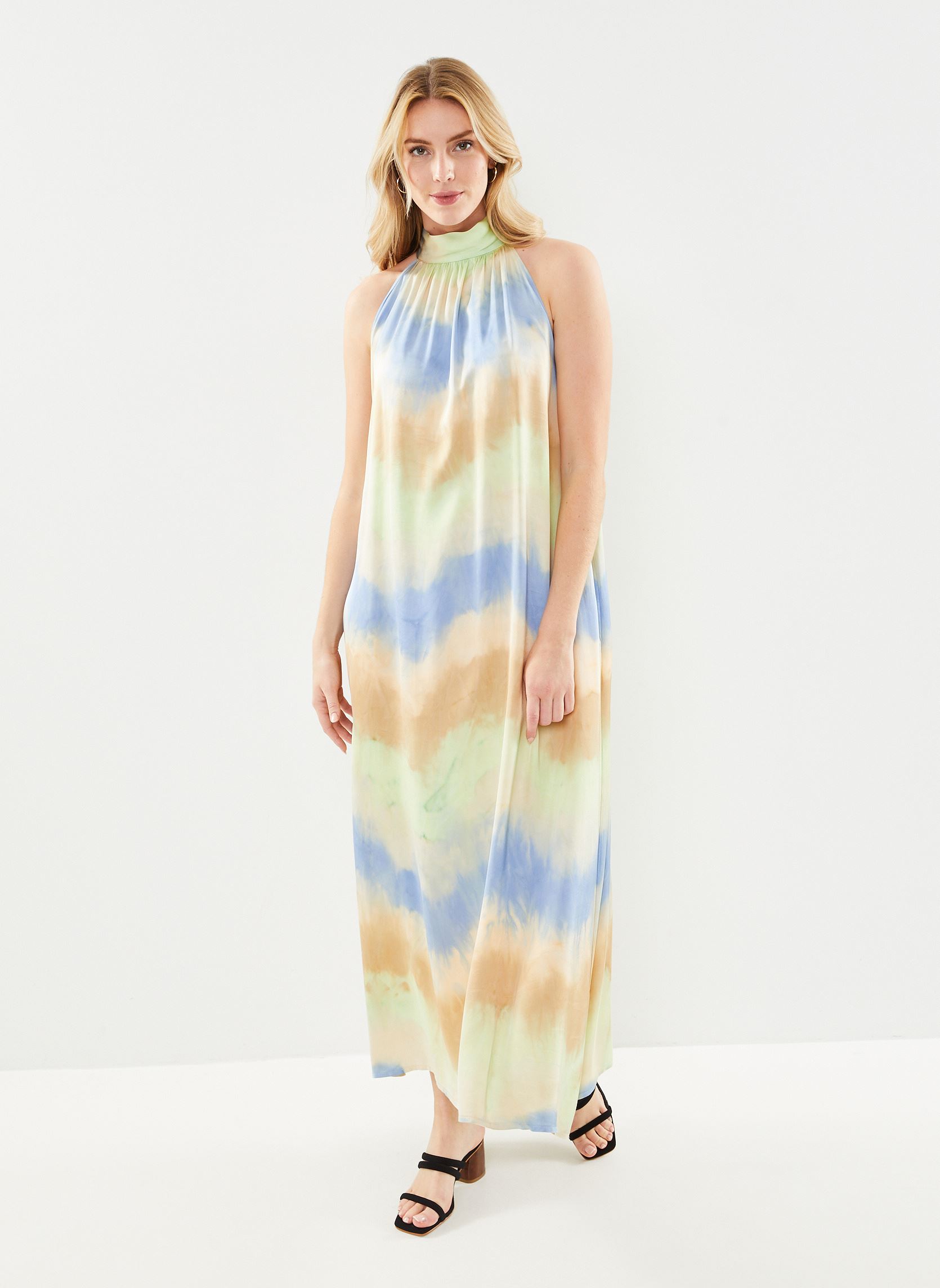 Teal Robe maxi en satin à col halter | Boohoo