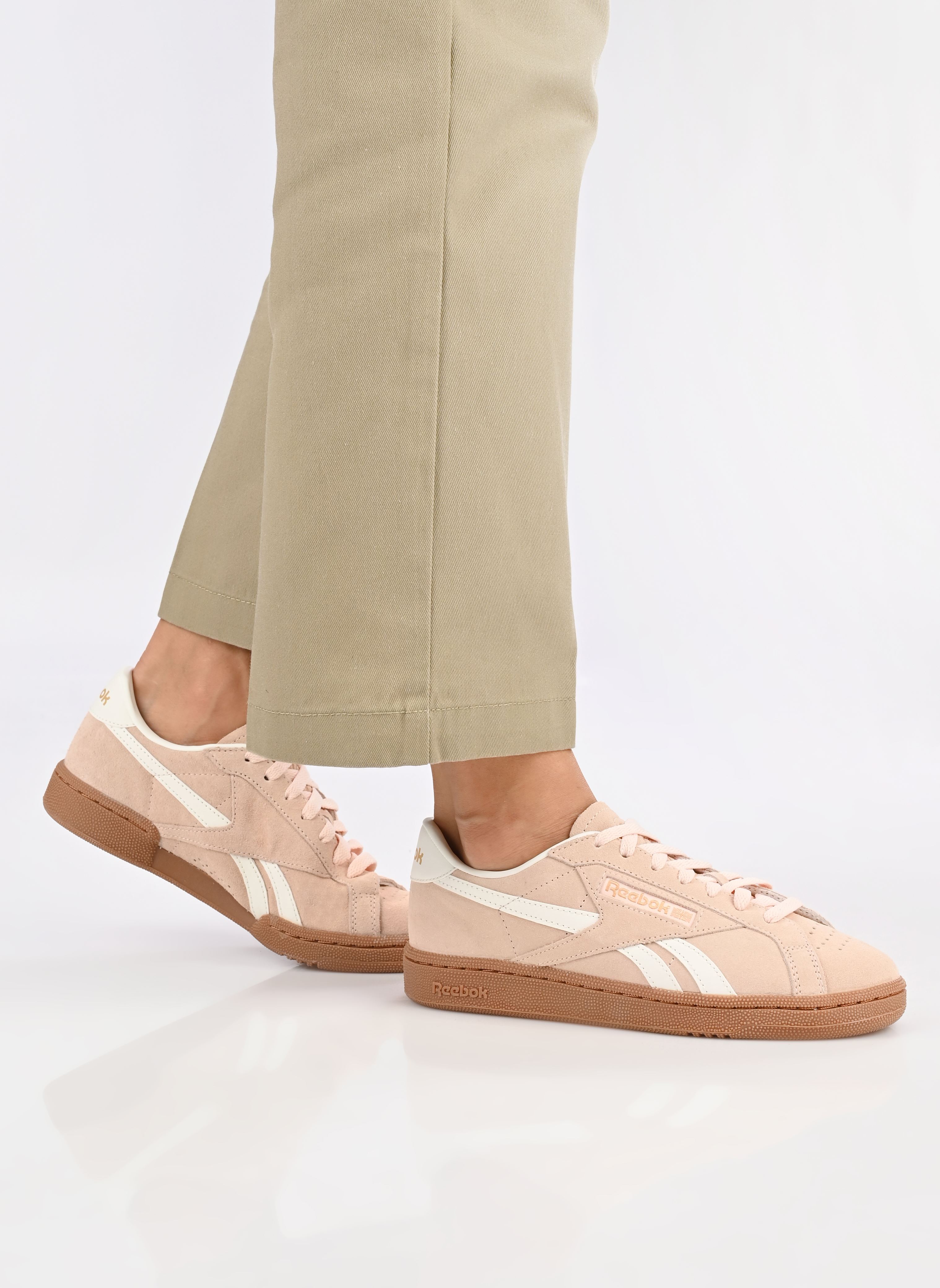 Zapatillas Club C Grounds Uk mujer rosa Reebok Zapatillas Club C Grounds Uk mujer rosa WASHEDCLAY/CHALK/GUM