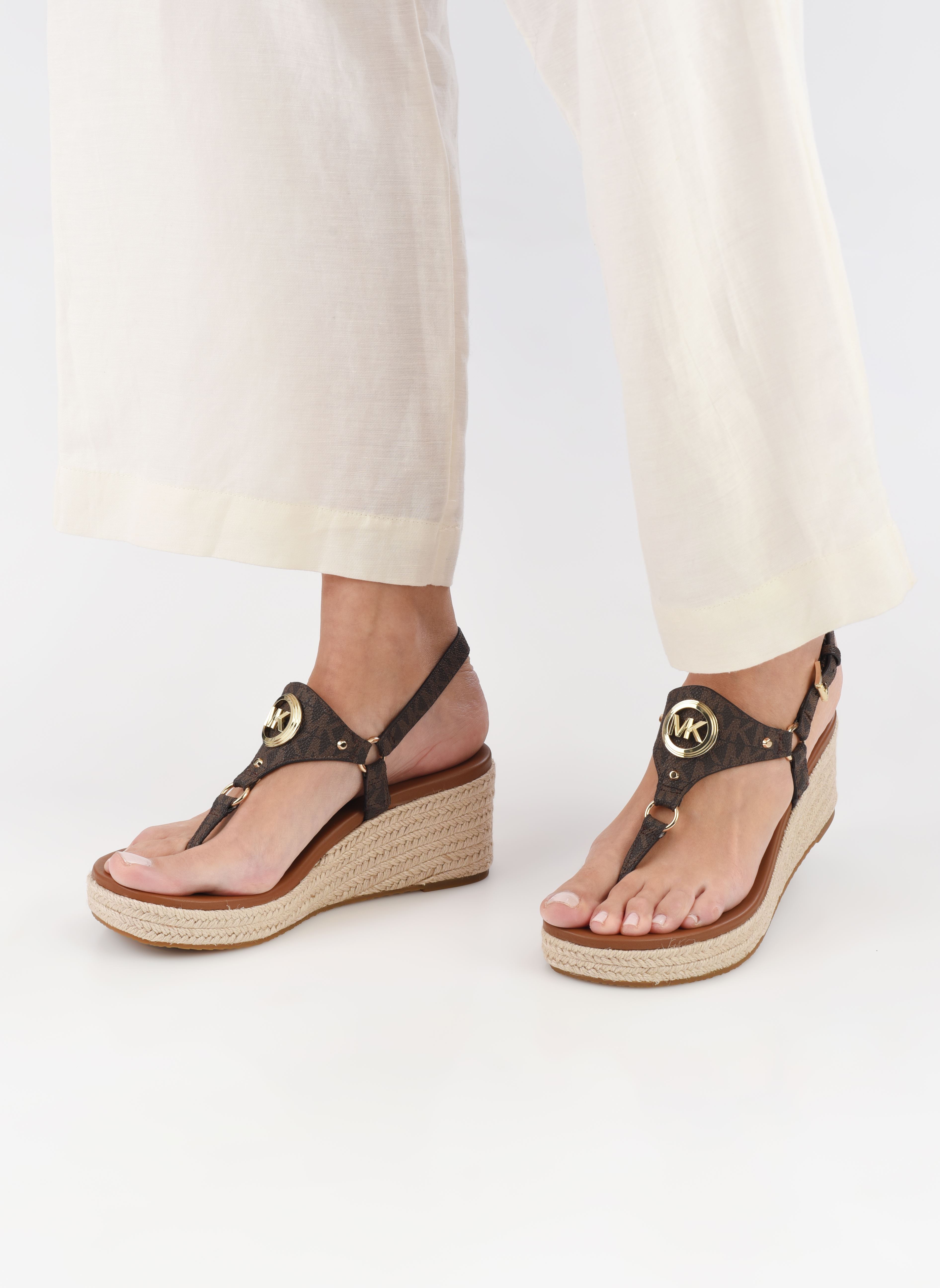 Sandales compensées et plateformes CASEY WEDGE femme marron Michael Michael Kors Sandales compensées et plateformes CASEY WEDGE femme marron Brown