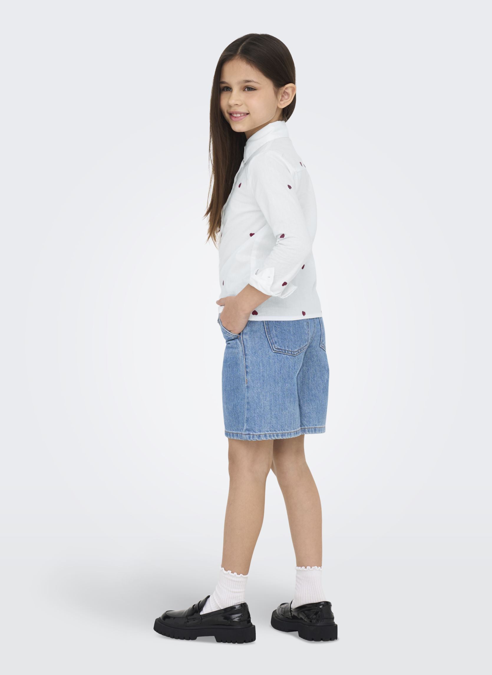 Blouses Koglina Grace L/S Emb Shirt Wvn fille blanc Kids Only Blouses Koglina Grace L/S Emb Shirt Wvn fille blanc Cloud Dancer