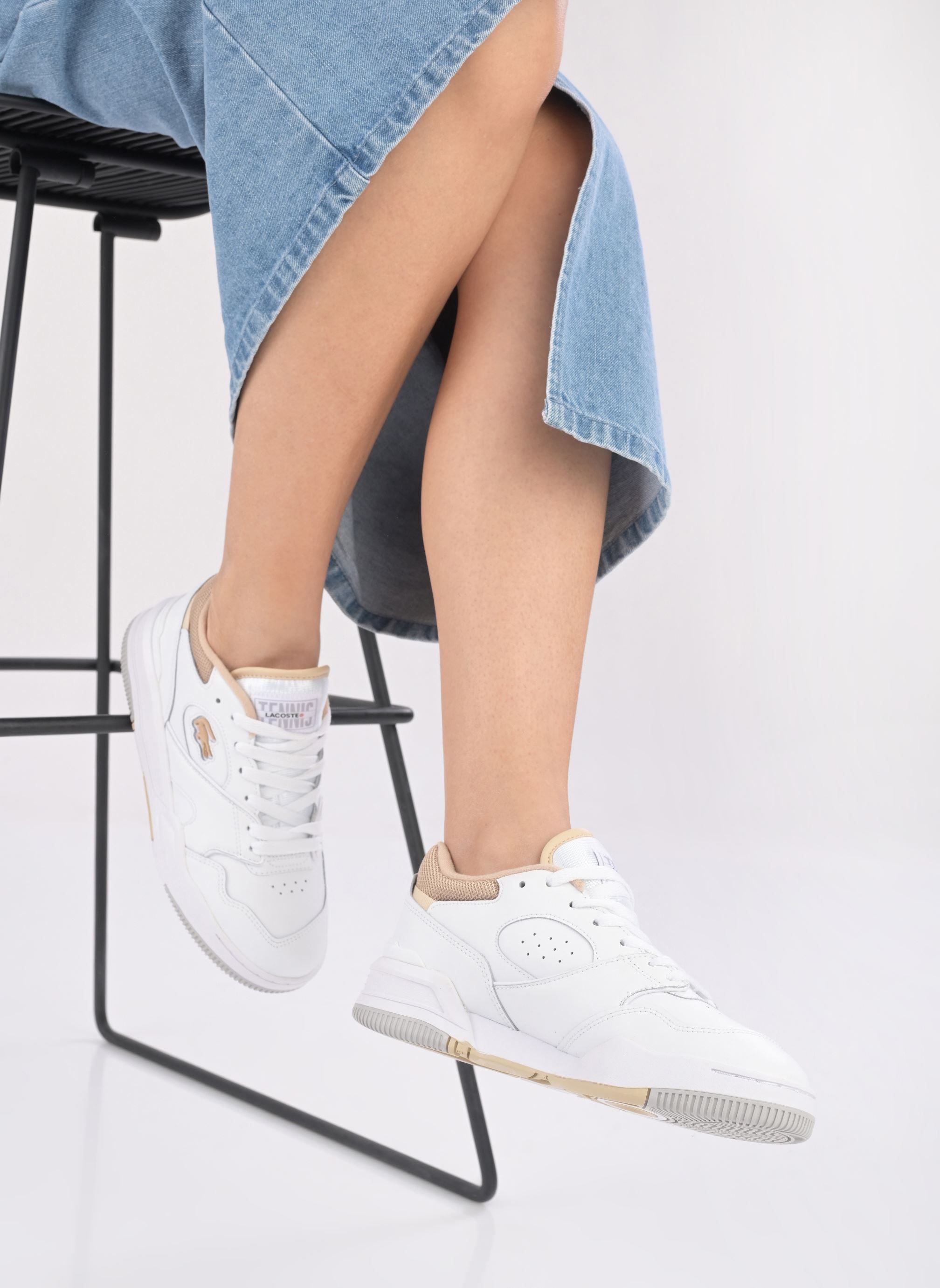 Baskets Lineshot W femme blanc Lacoste Baskets Lineshot W femme blanc WHT/LT BRW