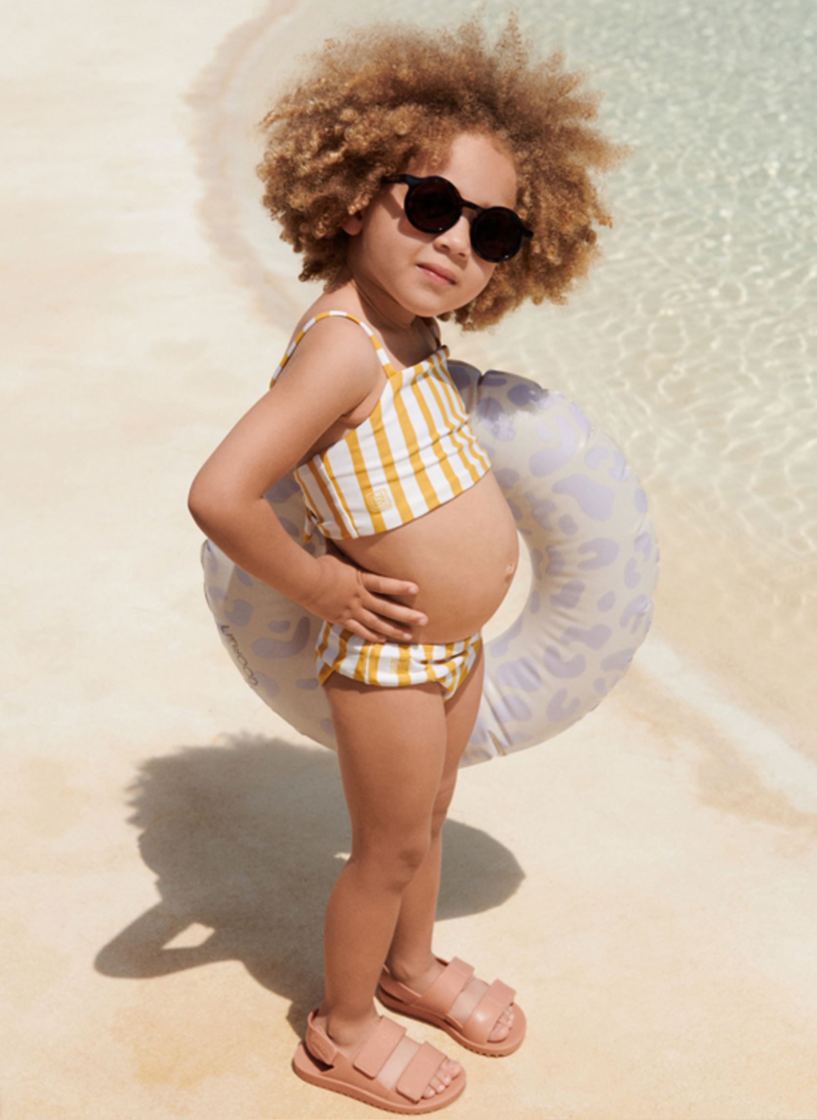 Lunettes de soleil Darla Sunglasses LW16005 fille jaune Liewood Lunettes de soleil Darla Sunglasses LW16005 fille jaune Mustard transparent