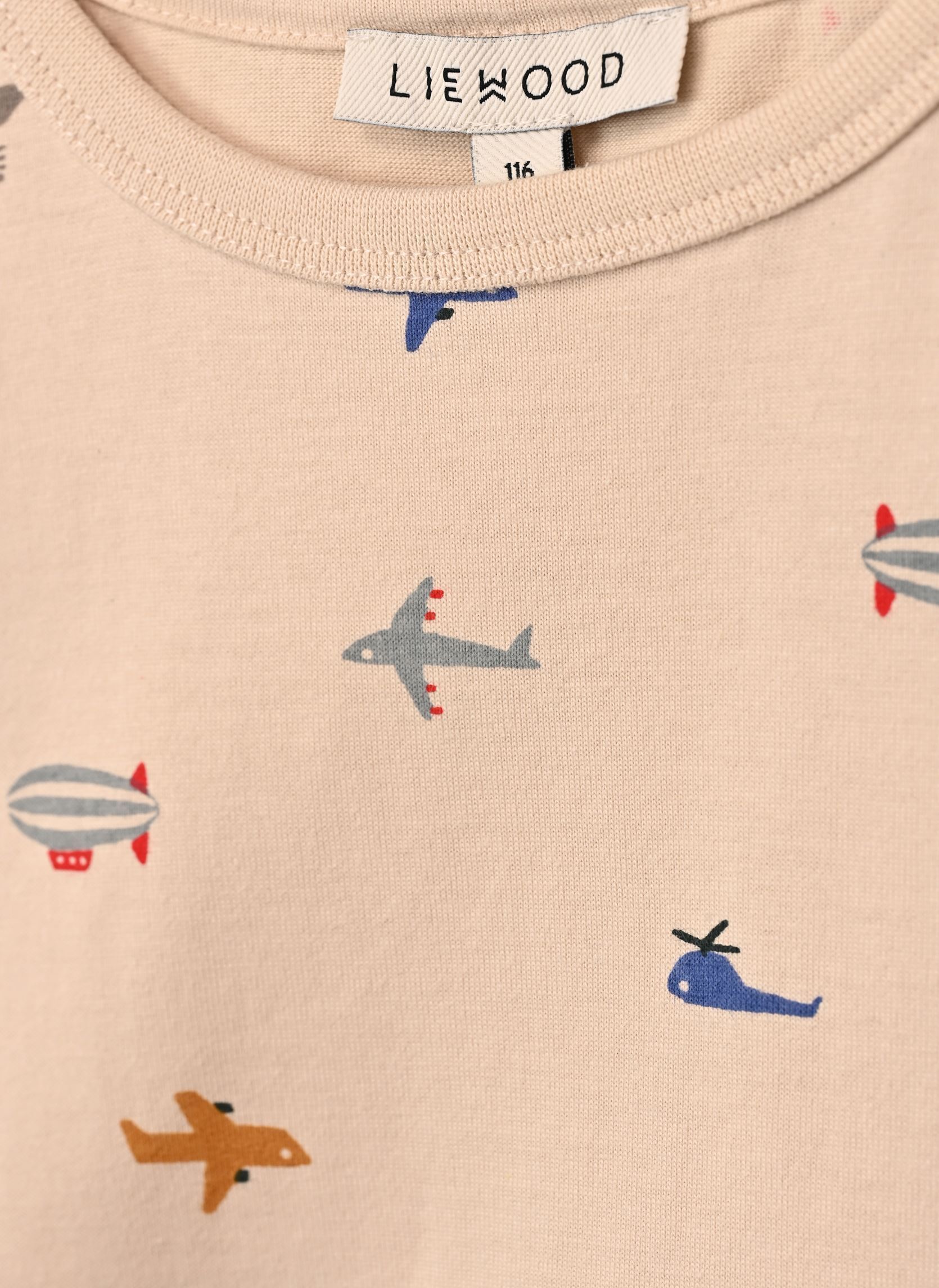 Tee-shirts manches courtes Apia Printed Shortsleeve T-shirt blanc Liewood Tee-shirts manches courtes Apia Printed Shortsleeve T-shirt blanc AVIATOR / ECRU