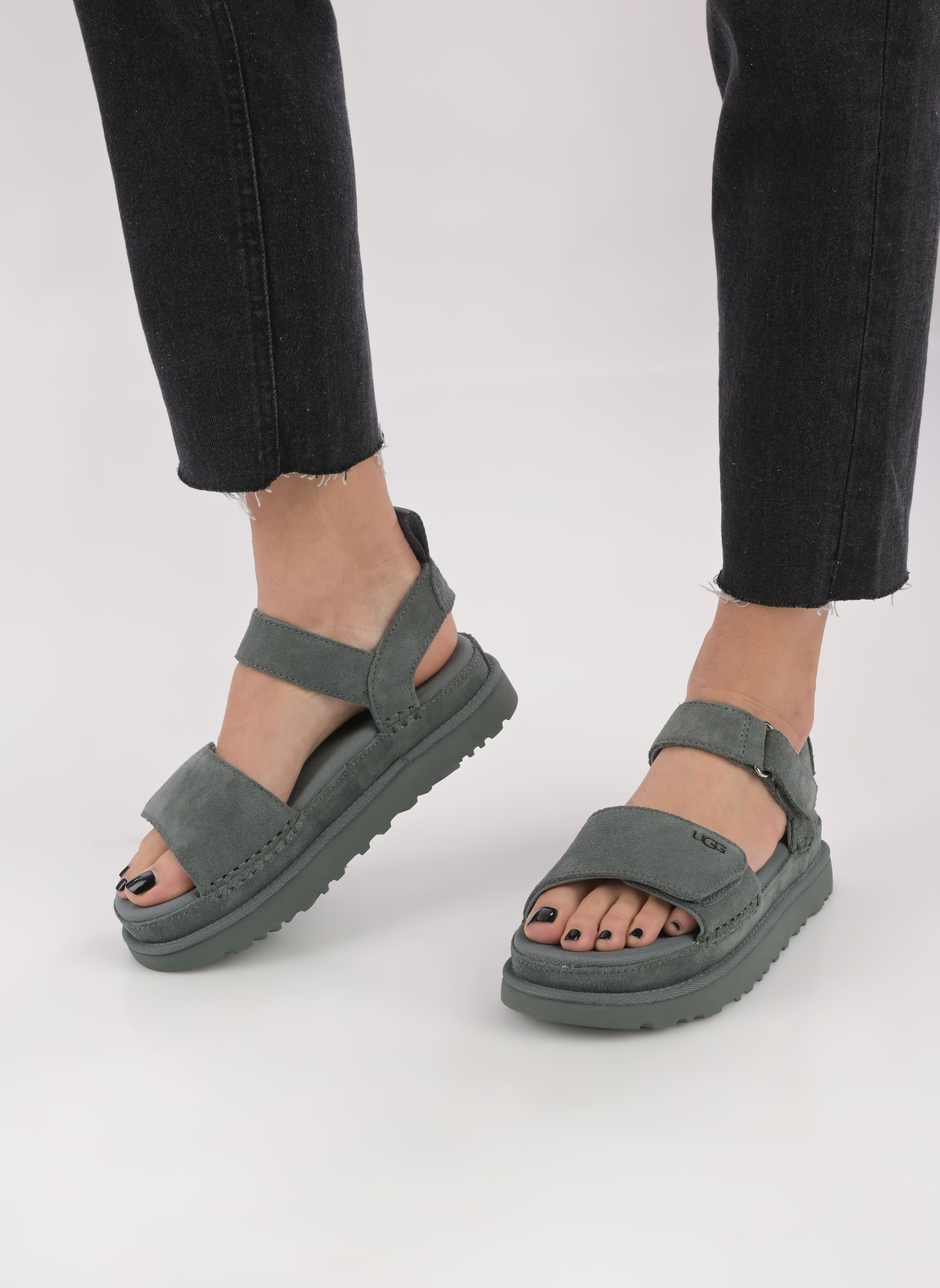 Keil- und Plateausandalen W Goldenstar damen grau UGG Keil- und Plateausandalen W Goldenstar damen grau RAINSTORM