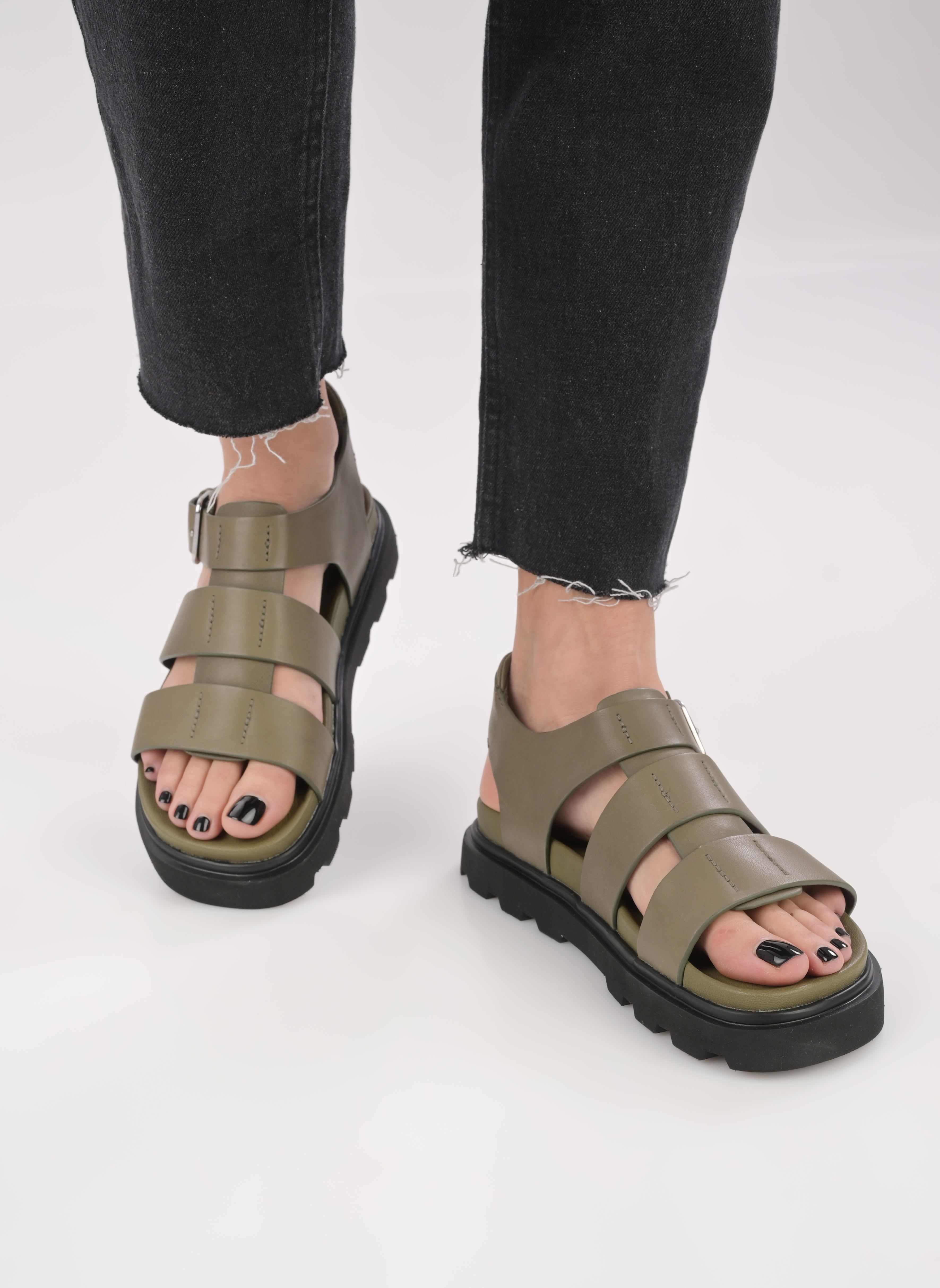 Sandalen W CAPITELLE STRAP damen grün UGG Sandalen W CAPITELLE STRAP damen grün BURNT OLIVE