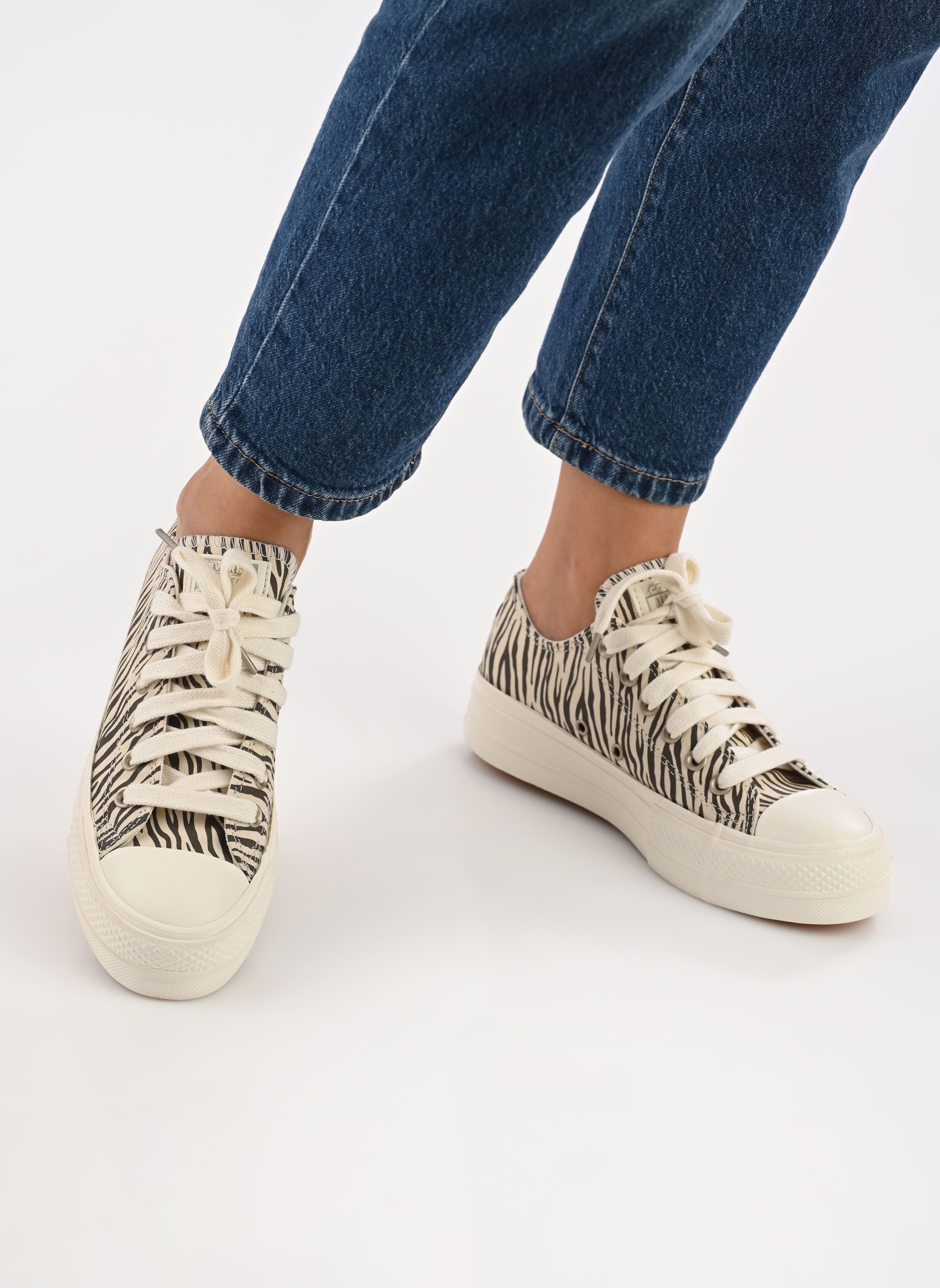 Baskets toile Chuck Taylor All Star Lift Canvas Archiv femme blanc Converse Baskets toile Chuck Taylor All Star Lift Canvas Archiv femme blanc EGRET/EGRET/ENGINE SMOKE