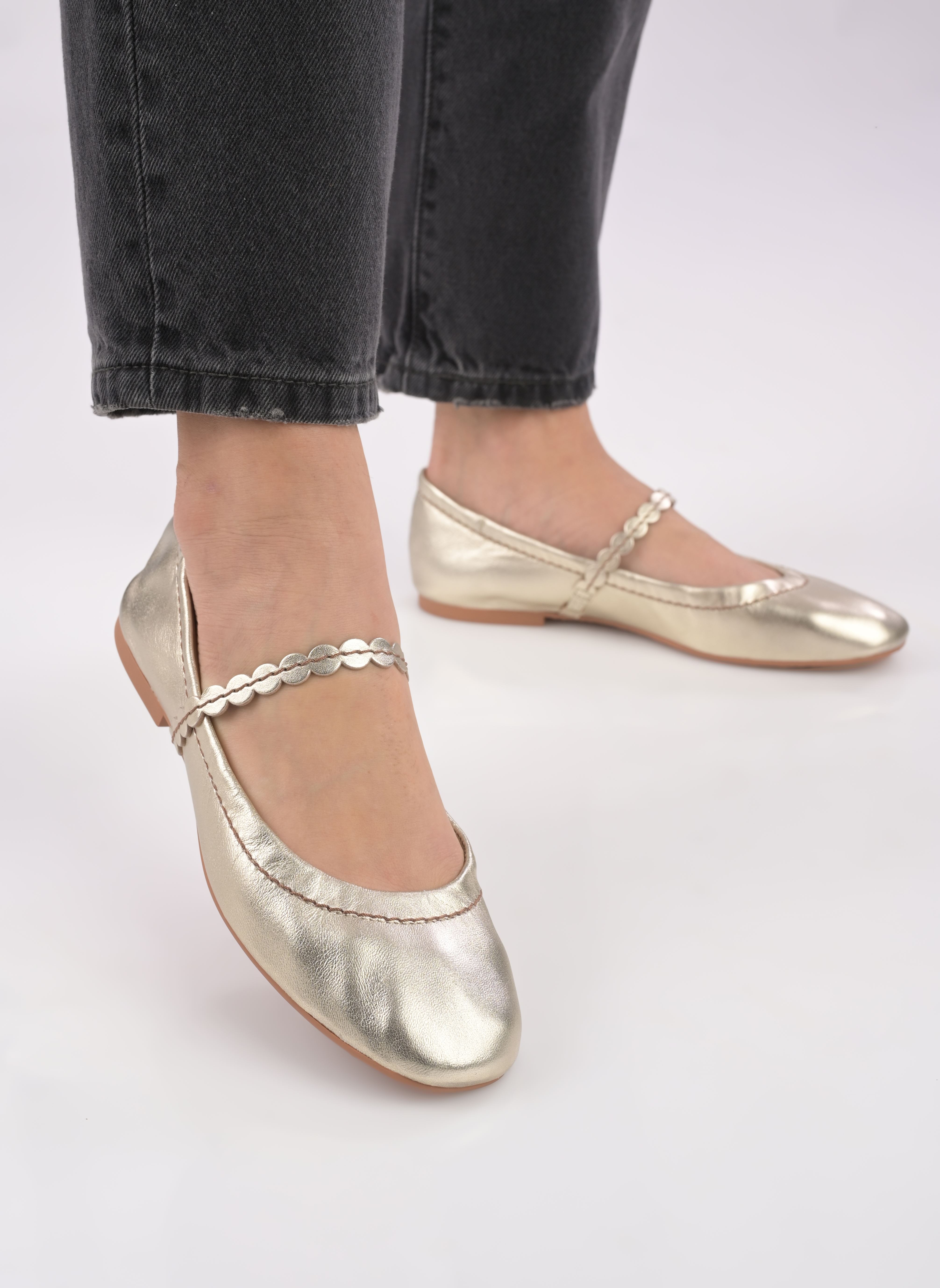 Klassieke ballerina's Kaddy Ballet Flats dames goud en brons See by Chloé Klassieke ballerina's Kaddy Ballet Flats dames goud en brons LIGHT GOLD