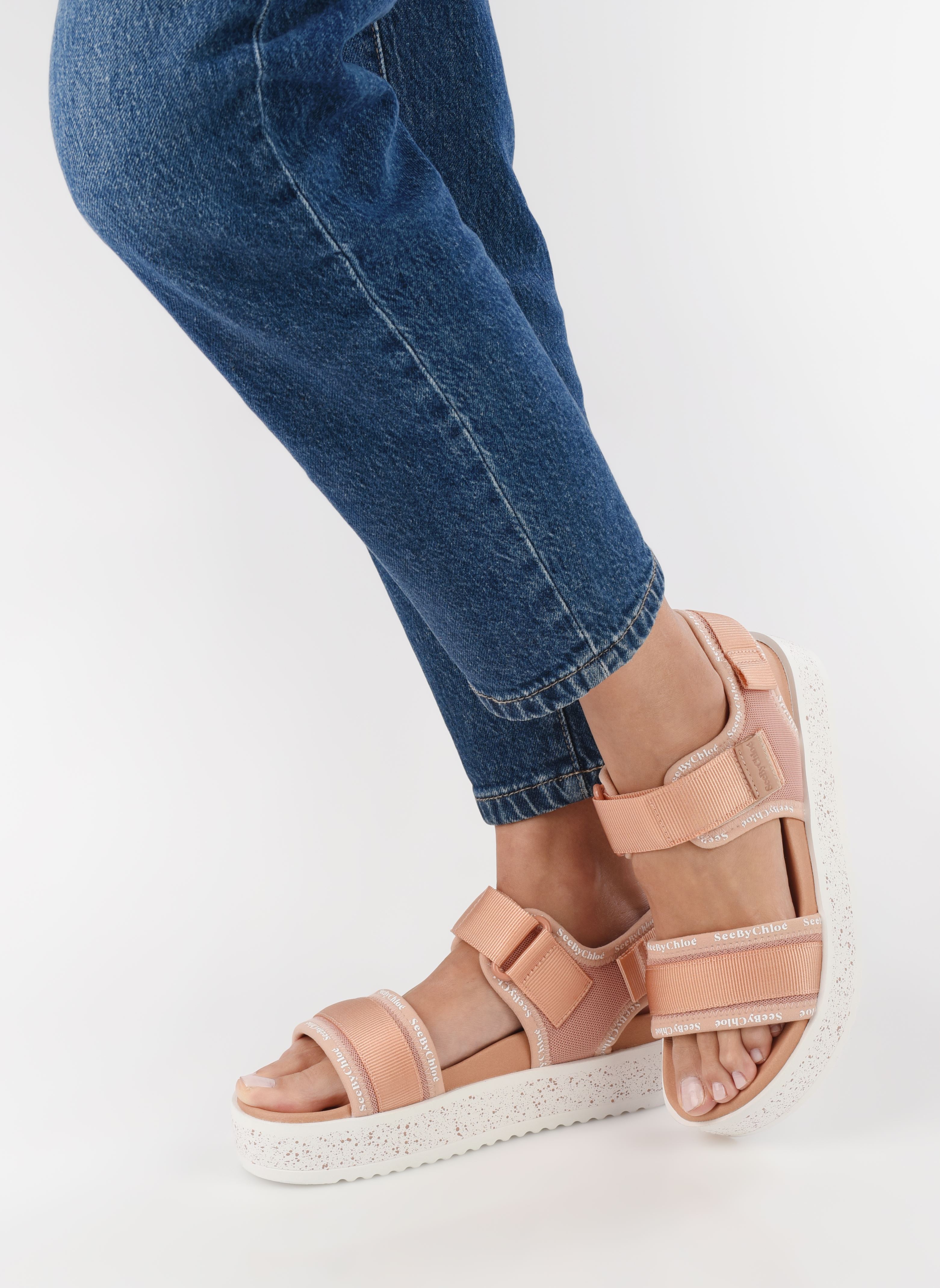 Sandales compensées et plateformes Pipper Sandals Flat femme rose See by Chloé Sandales compensées et plateformes Pipper Sandals Flat femme rose LIGHT/PASTEL PINK