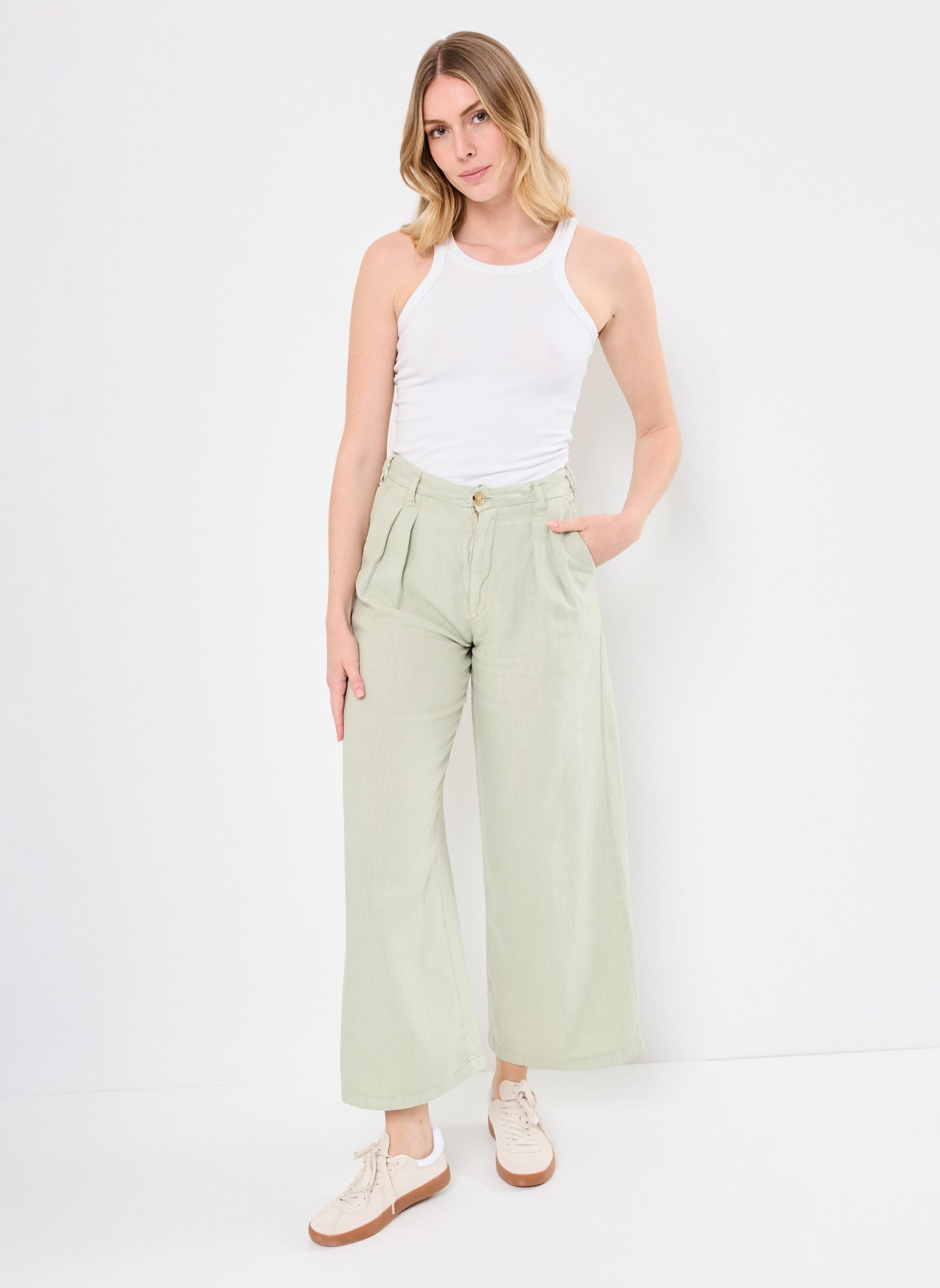Pantalons larges Marisa femme vert Maison Hotel Pantalons larges Marisa femme vert Avocado