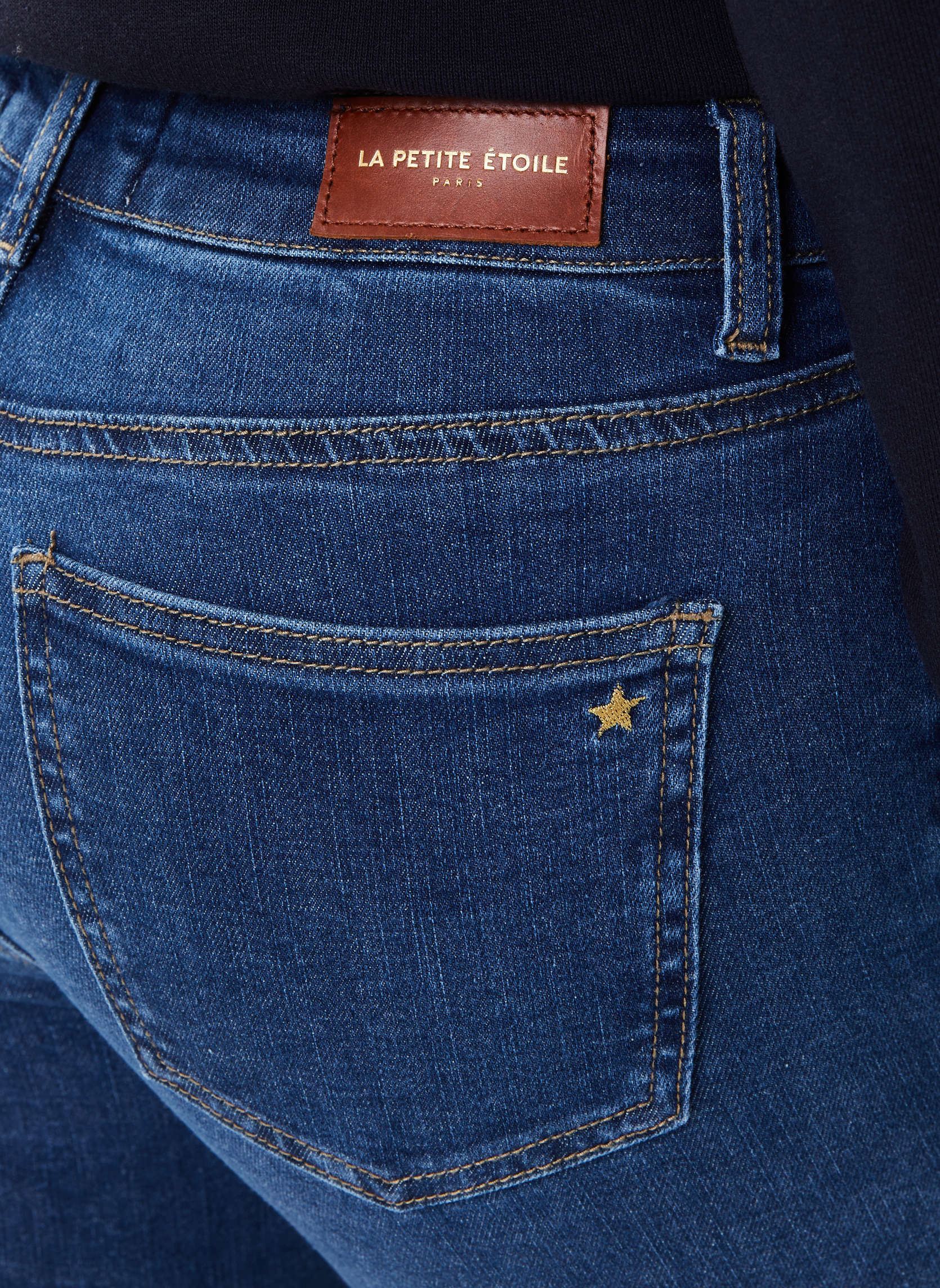 Rechte jeans / Straight Leg Jeans Lancelot dames blauw La Petite Etoile Rechte jeans / Straight Leg Jeans Lancelot dames blauw DEEP WASH
