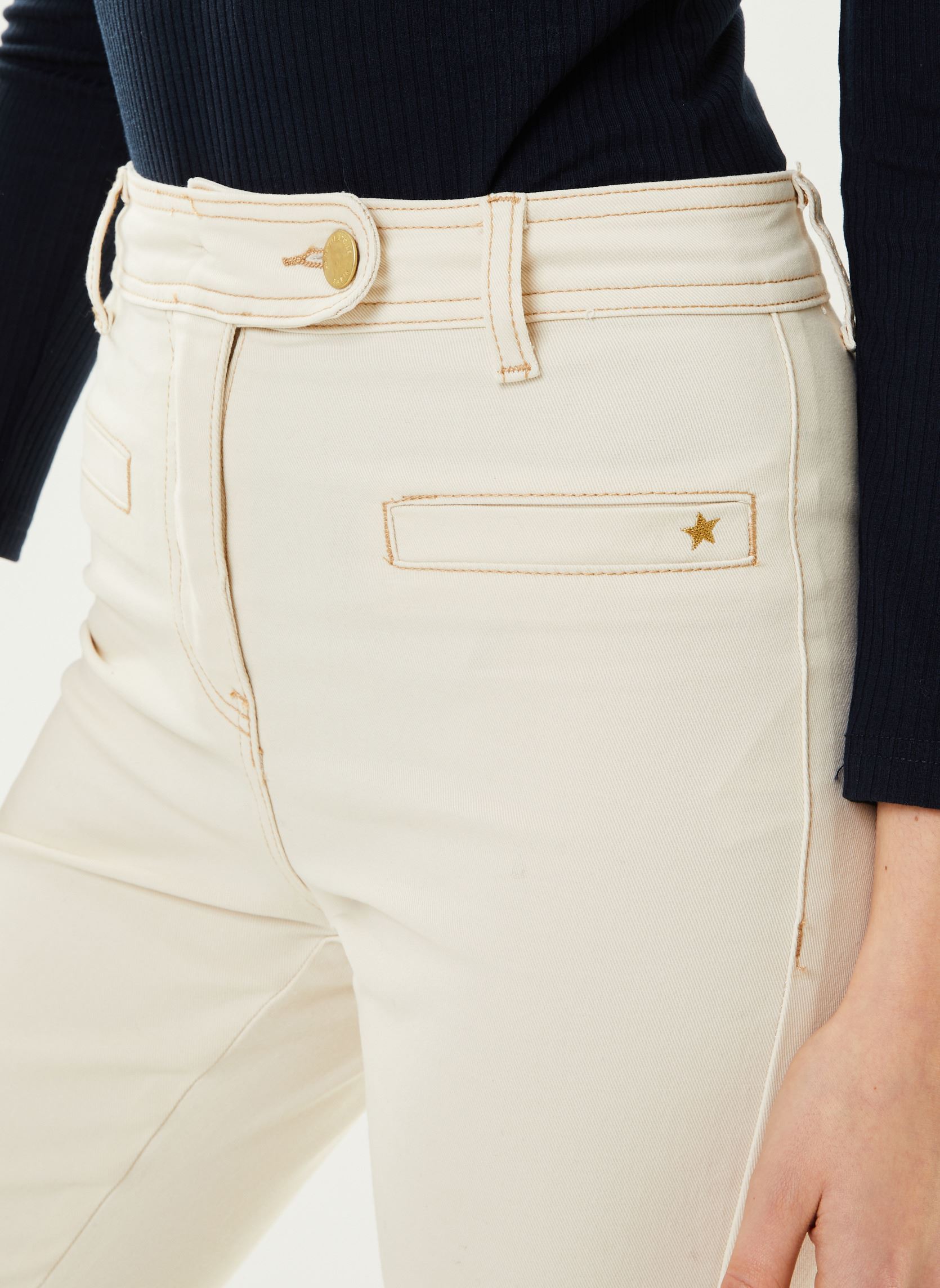 Rechte jeans / Straight Leg Jeans Marceo E dames wit La Petite Etoile Rechte jeans / Straight Leg Jeans Marceo E dames wit Ecru
