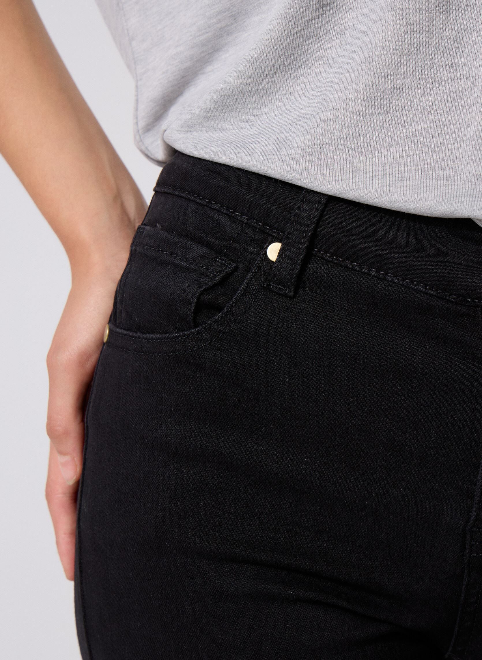 Slim Fit und Skinny Jeans Maude damen schwarz La Petite Etoile Slim Fit und Skinny Jeans Maude damen schwarz Noir