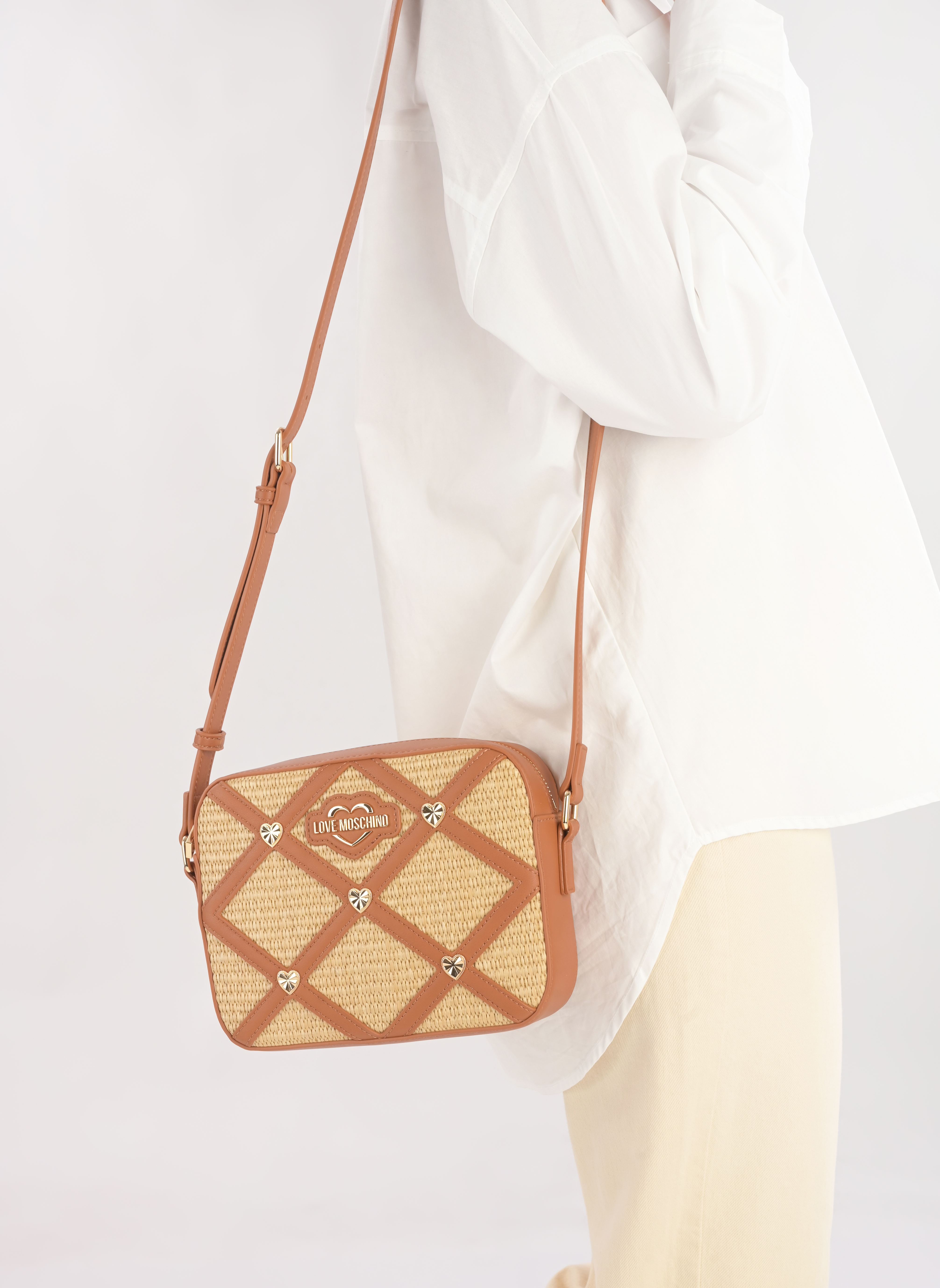 Sacs bandoulière Summer Details JC4308PP0I femme marron Love Moschino Sacs bandoulière Summer Details JC4308PP0I femme marron FANTASY COLOR