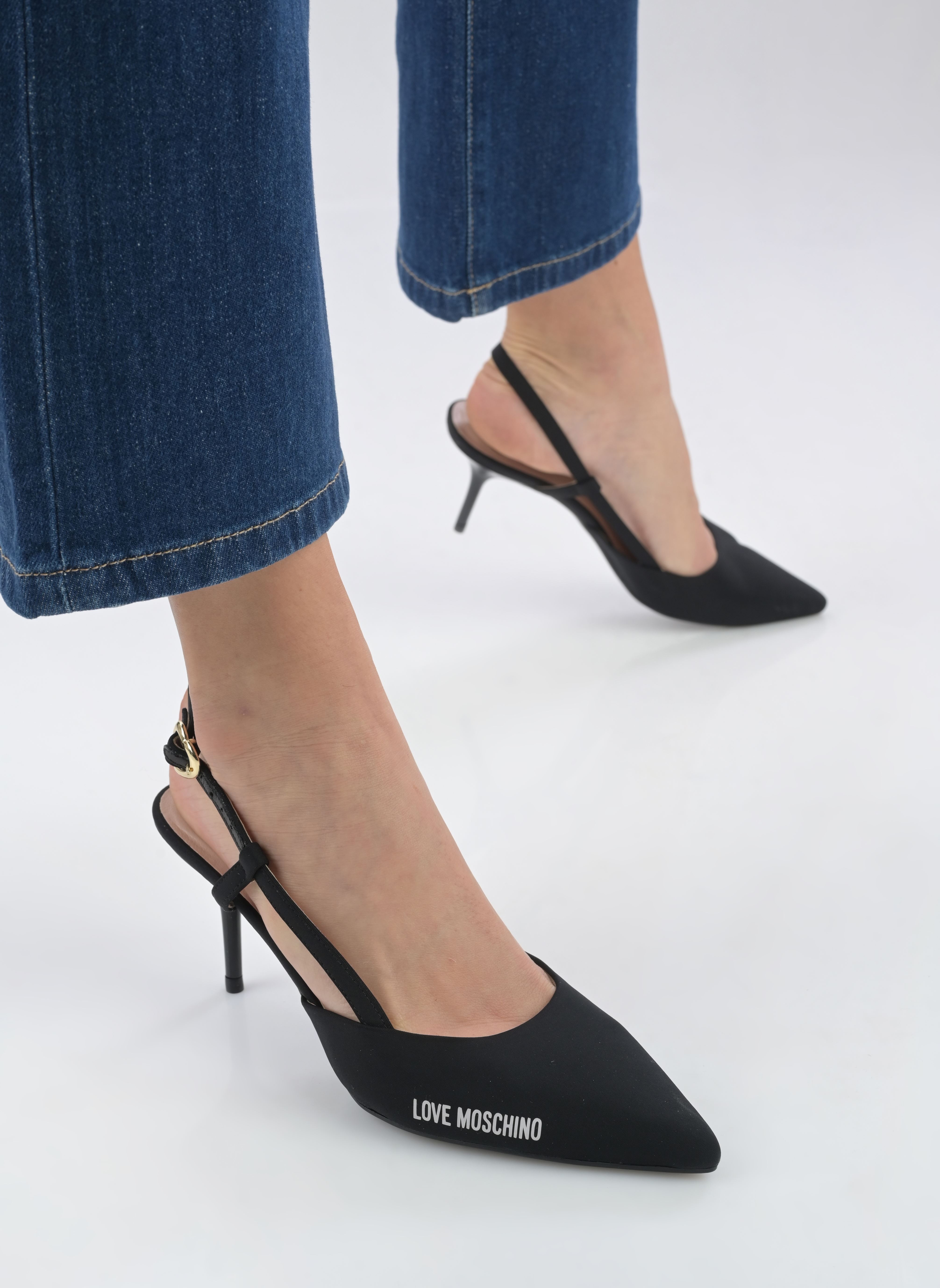 Pumps mit Riemchen LOVE MOSCHINO RUBBER LOGO JA10627G0I damen schwarz Love Moschino Pumps mit Riemchen LOVE MOSCHINO RUBBER LOGO JA10627G0I damen schwarz NERO