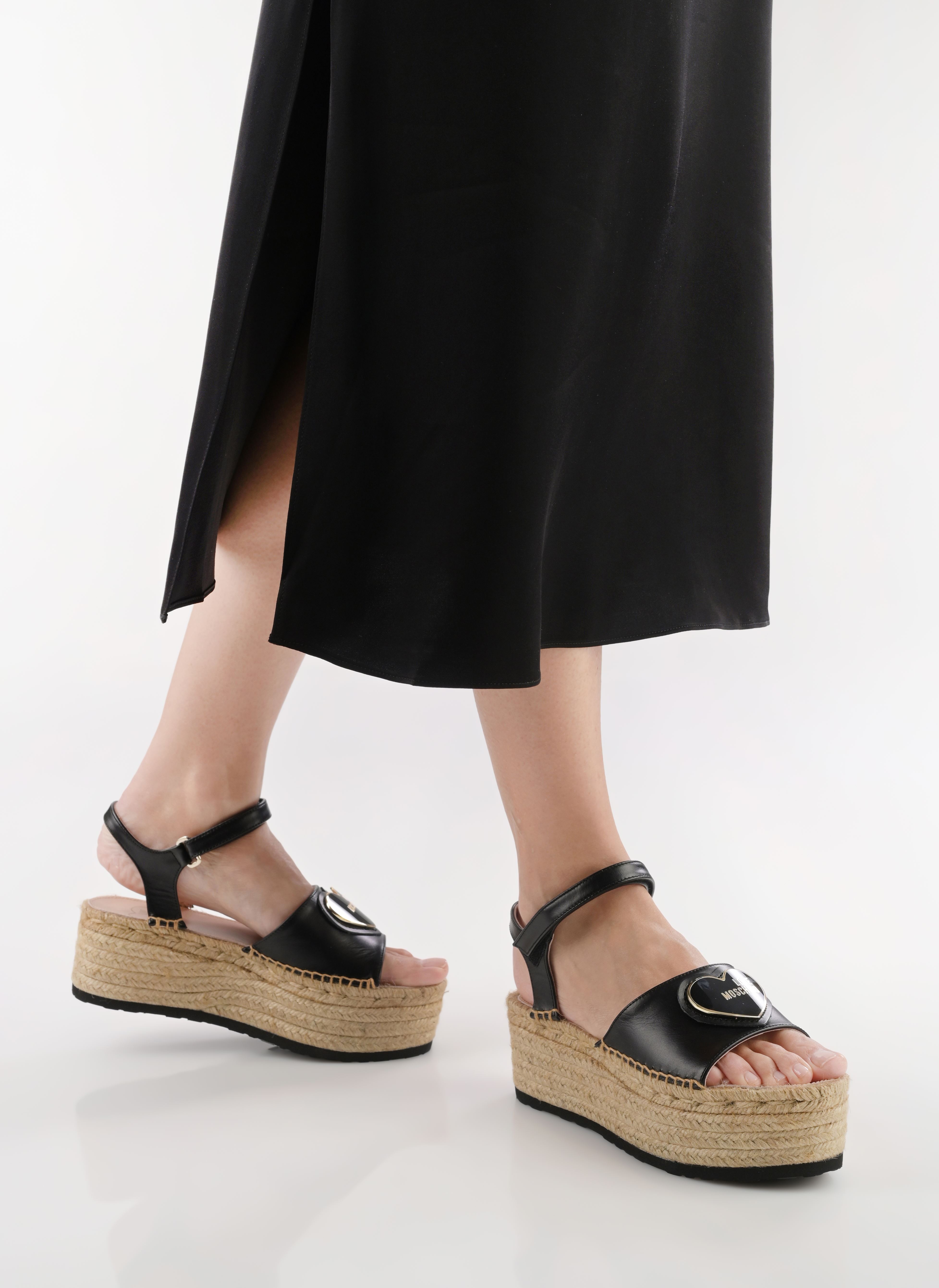 Sandales compensées et plateformes ROPE SANDAL JA16306I0I femme noir Love Moschino Sandales compensées et plateformes ROPE SANDAL JA16306I0I femme noir NERO