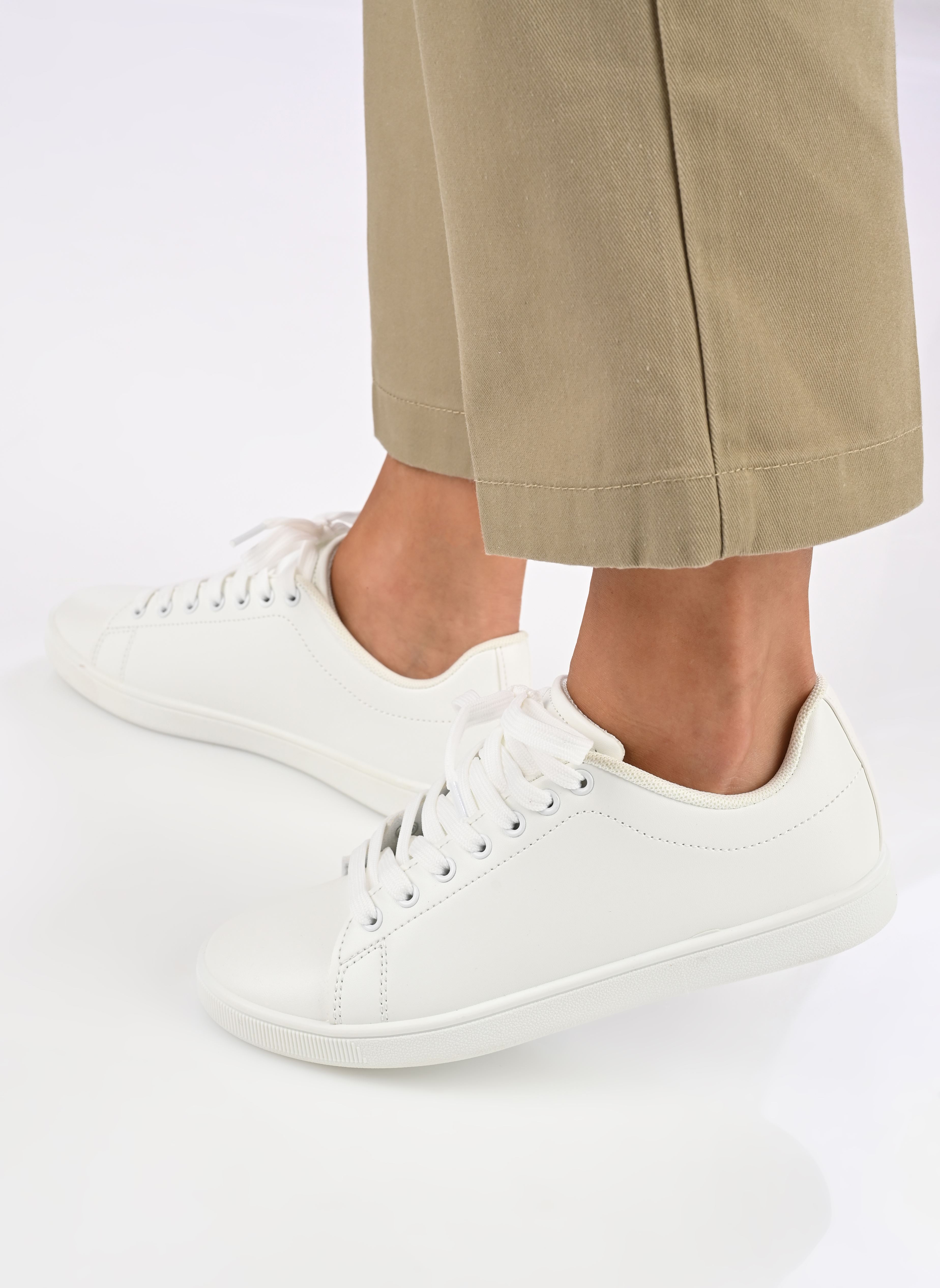 Baskets basses Baskets SIRIA femme blanc MADE BY Baskets basses Baskets SIRIA femme blanc BLANC