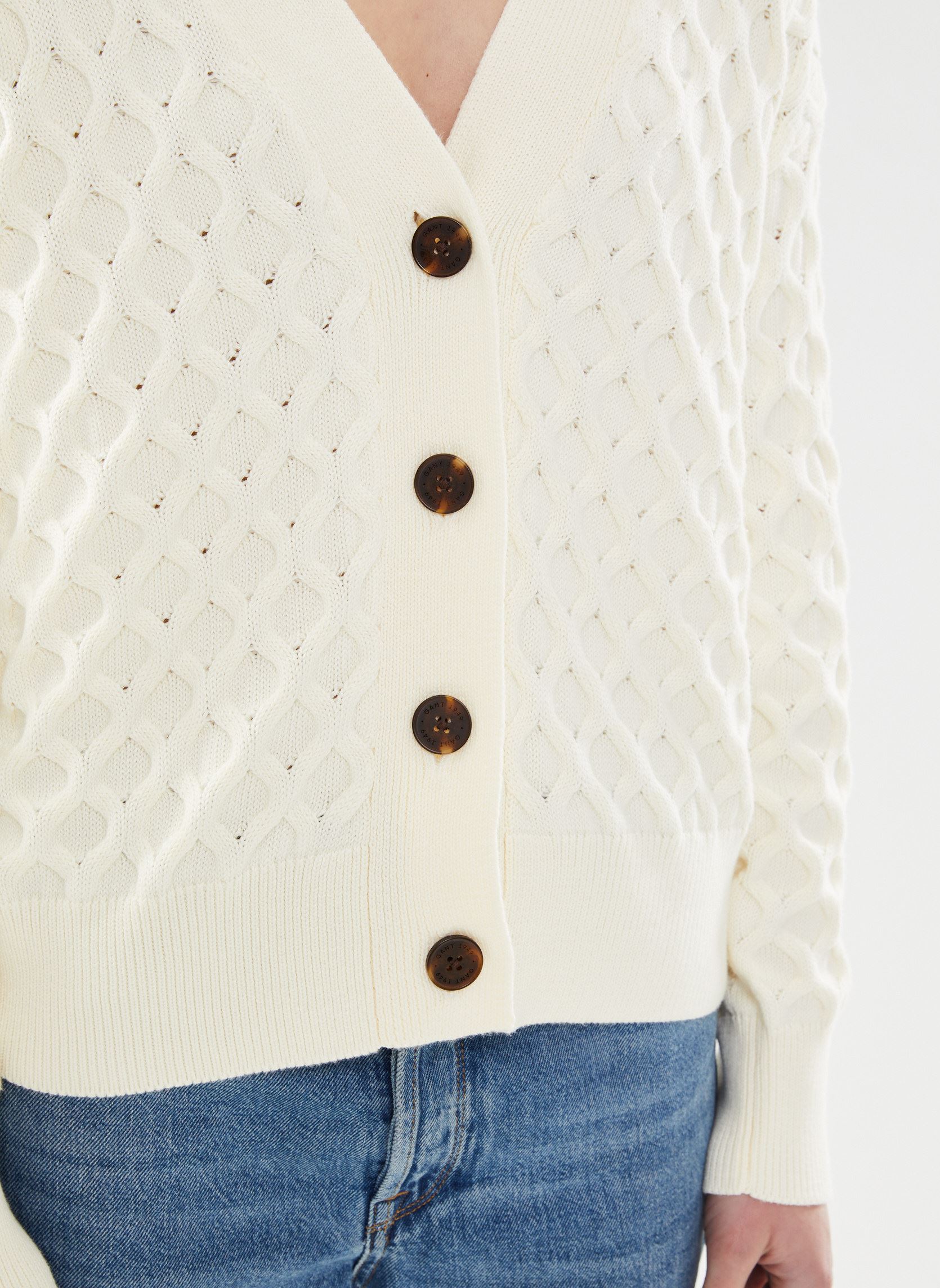 Gilets Textured Knit Cardigan femme blanc GANT Gilets Textured Knit Cardigan femme blanc CREME