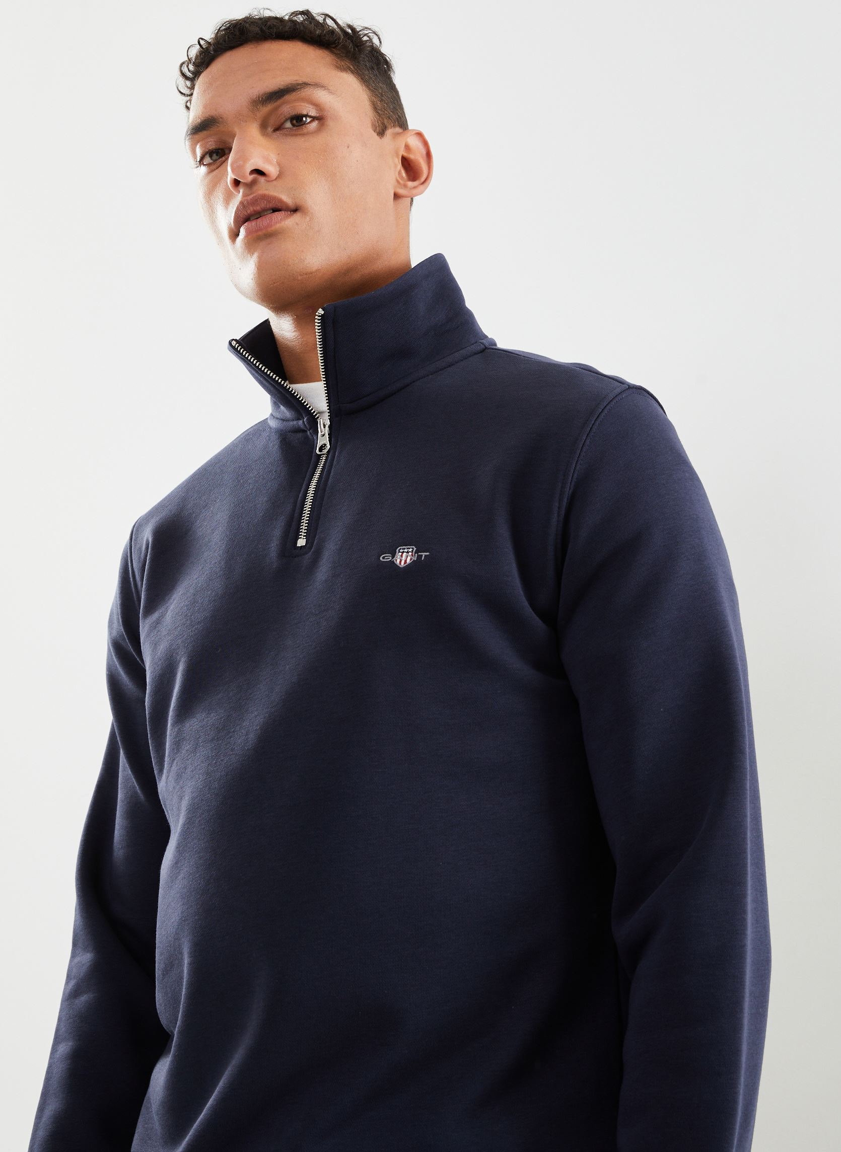 Sweats zippés Reg Shield Half Zip Sweat homme bleu GANT Sweats zippés Reg Shield Half Zip Sweat homme bleu EVENING BLUE