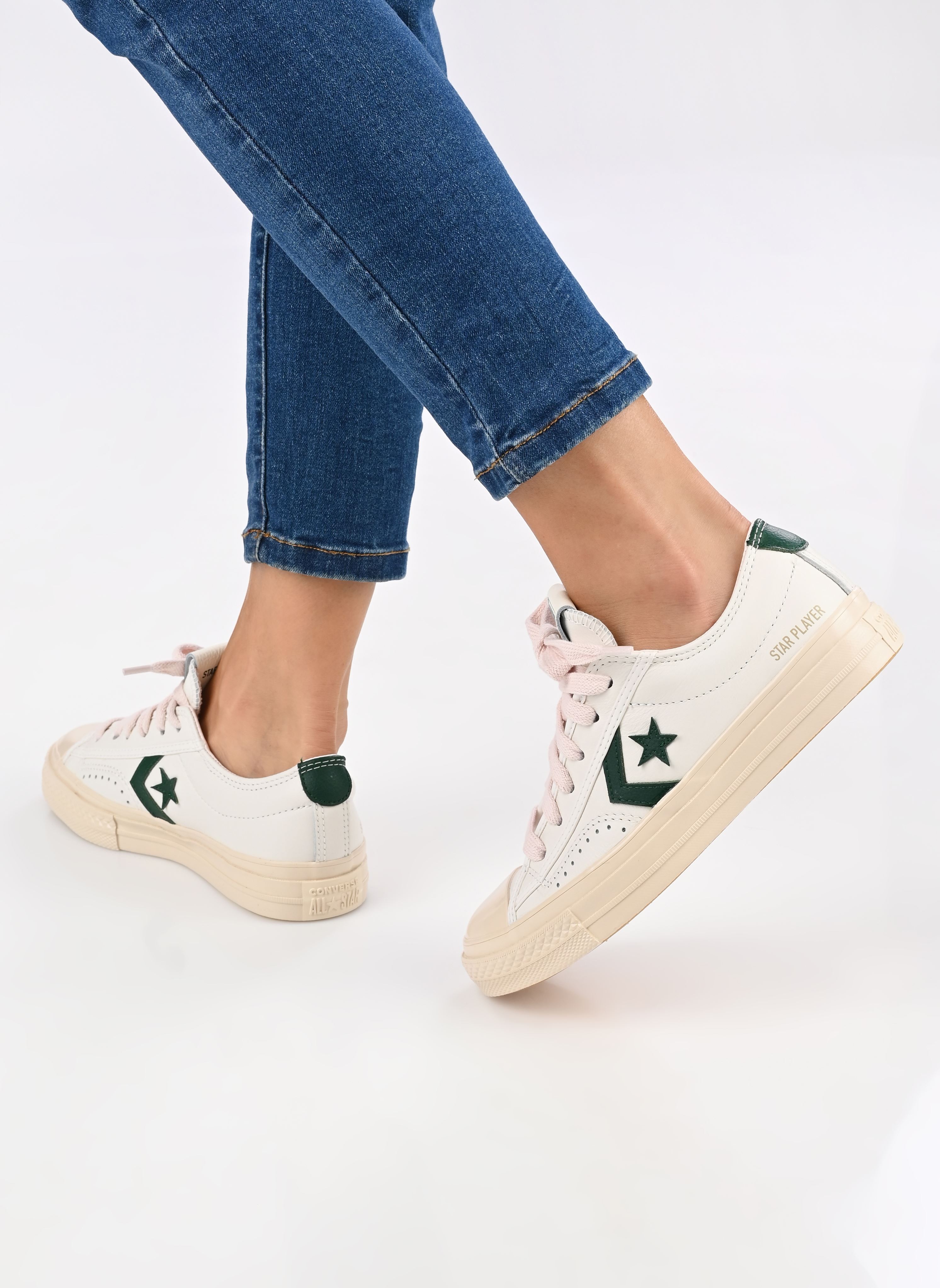 Baskets toile Star Player 76 Ox femme blanc Converse Baskets toile Star Player 76 Ox femme blanc VINTAGE WHITE/WHITE