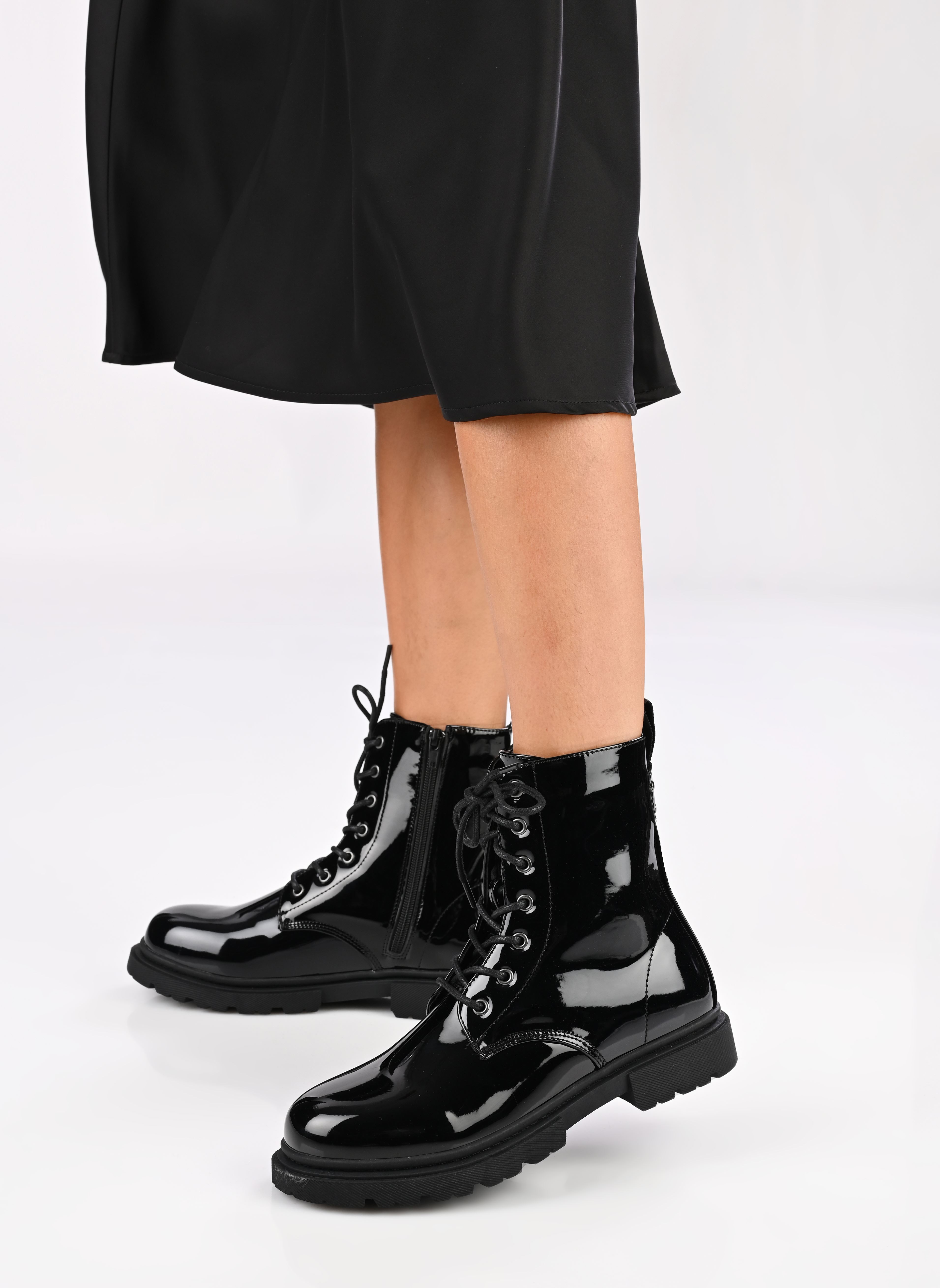 Geschnürte Stiefeletten SILOE damen schwarz MADE BY Geschnürte Stiefeletten SILOE damen schwarz NOIR