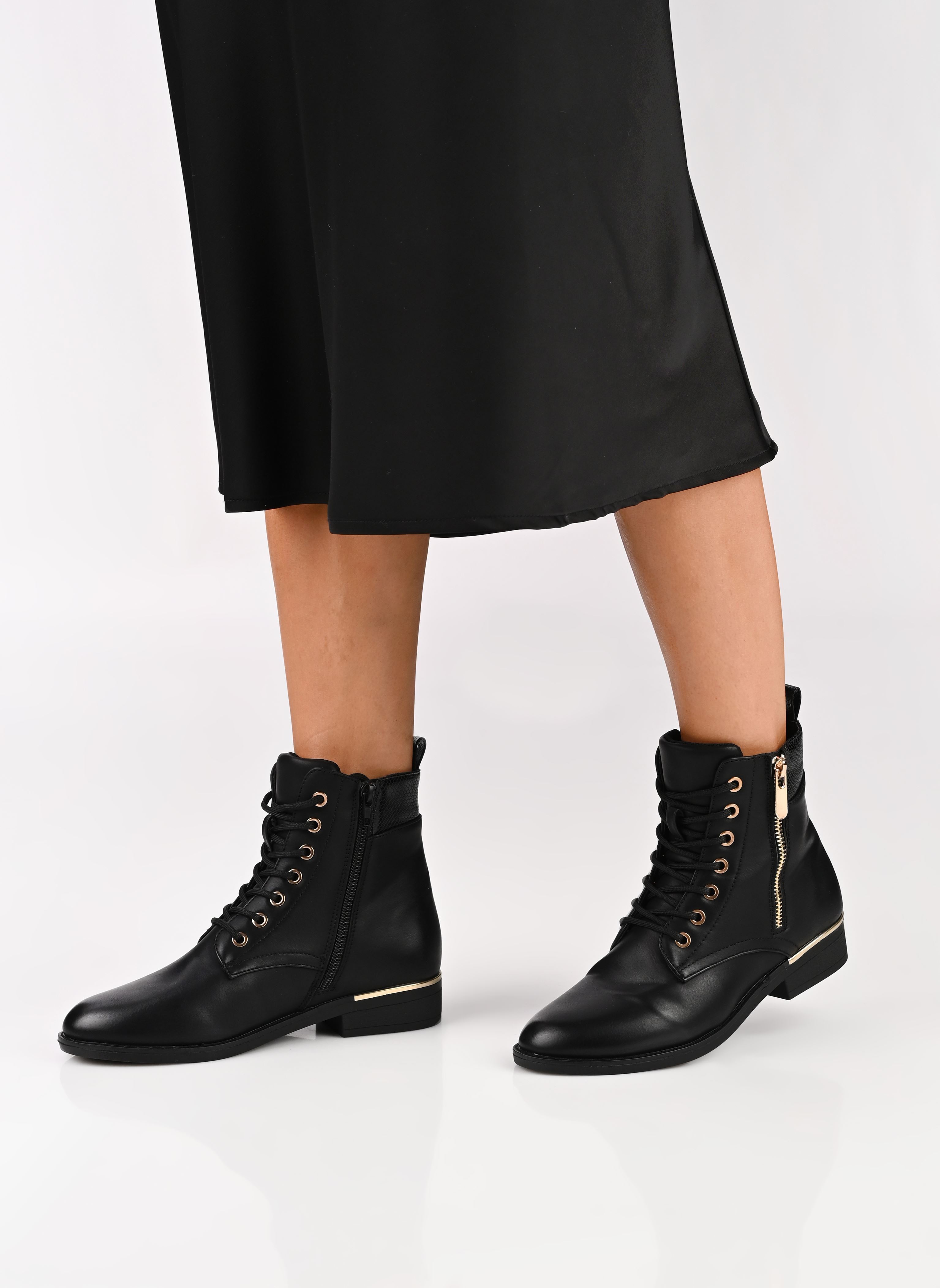 Veterlaarsjes THIFANI dames zwart MADE BY Veterlaarsjes THIFANI dames zwart NOIR