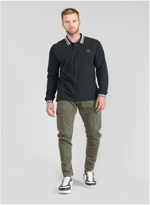 Le temps des cerises Pantalons droits Pantalon carotte KOGE Green homme vert