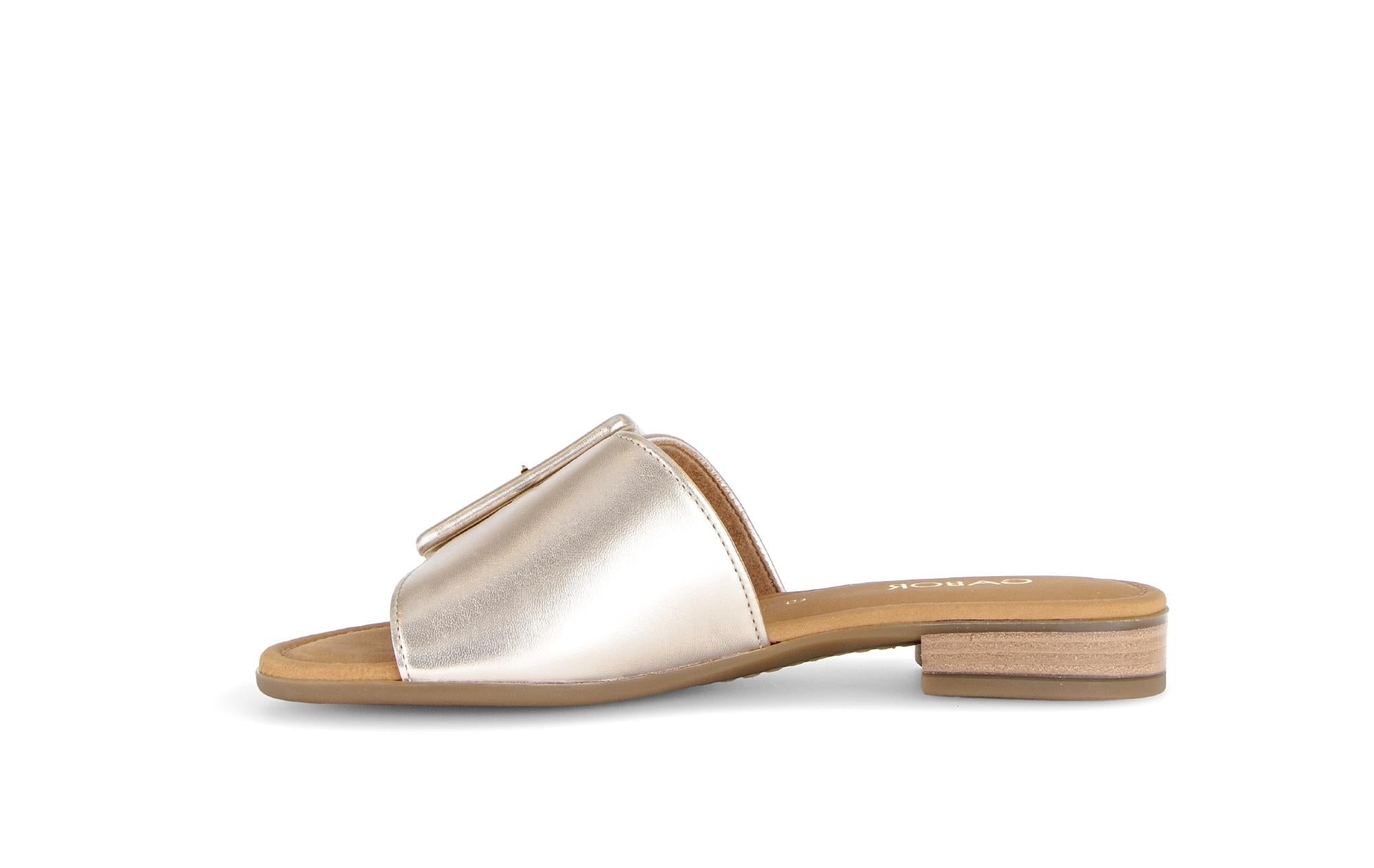 Sandales 82.791 femme or et bronze Gabor Sandales 82.791 femme or et bronze Or