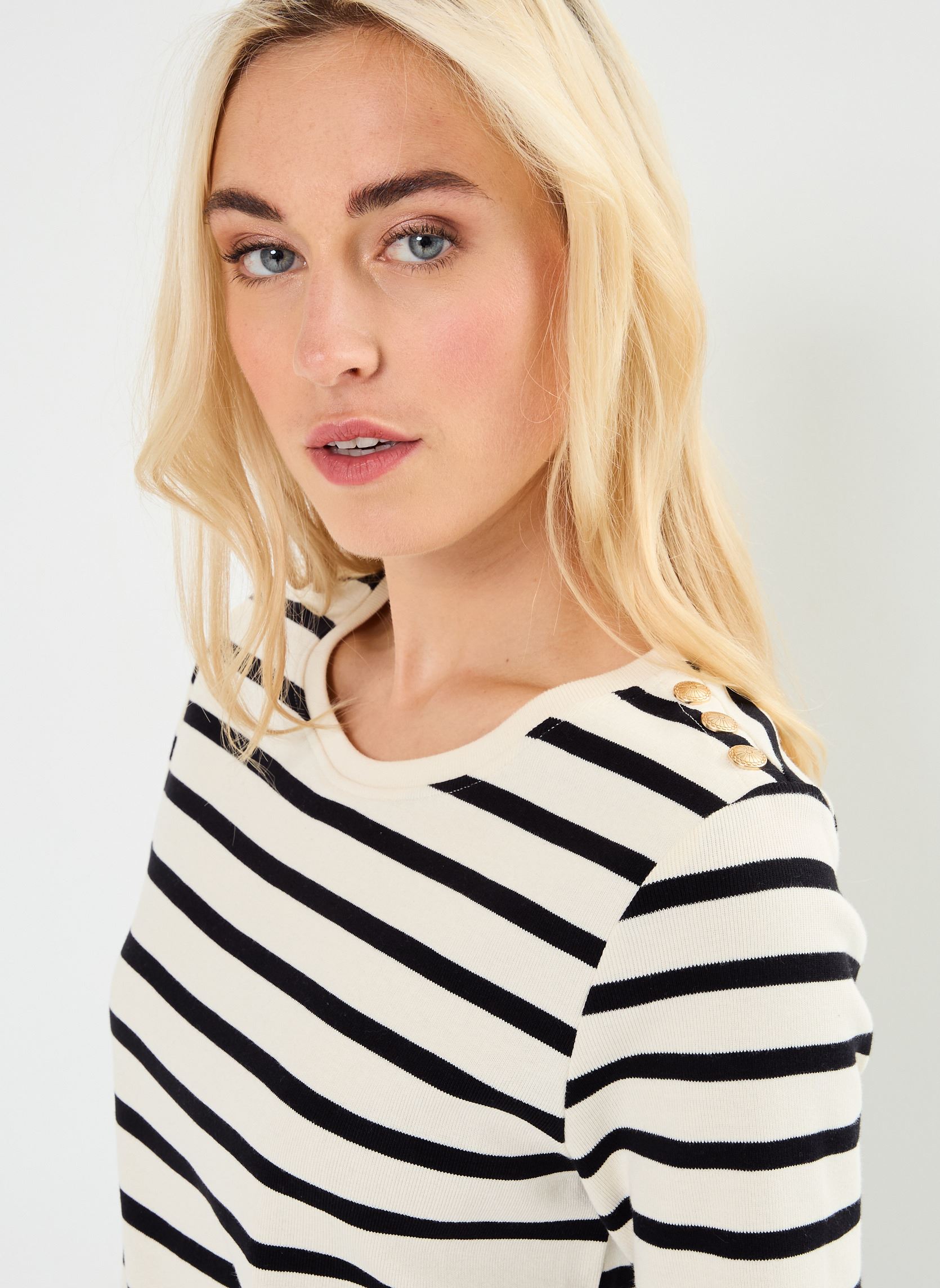 T-shirts met korte mouwen TMARLA marinière dames beige Georgia Rose T-shirts met korte mouwen TMARLA marinière dames beige IMP_RAYURE MARINE BEIGE_NOIR