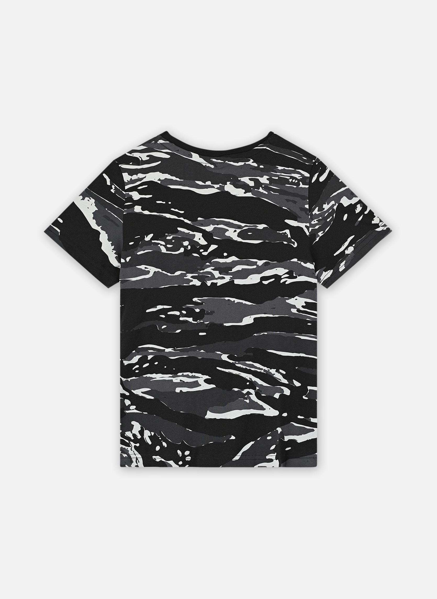 T-shirt a maniche corte B Ess+ Camo Aop Tee bambino nero Puma T-shirt a maniche corte B Ess+ Camo Aop Tee bambino nero PUMA BLACK