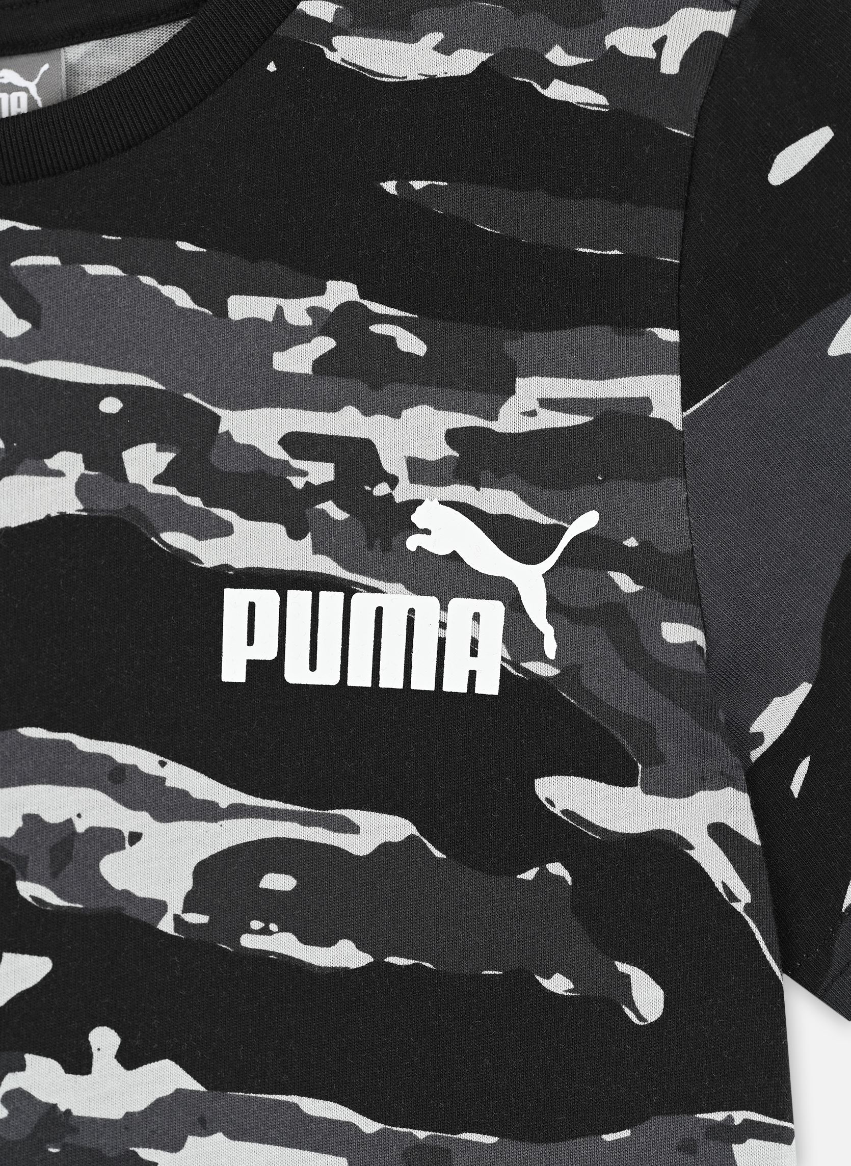 T-shirt a maniche corte B Ess+ Camo Aop Tee bambino nero Puma T-shirt a maniche corte B Ess+ Camo Aop Tee bambino nero PUMA BLACK