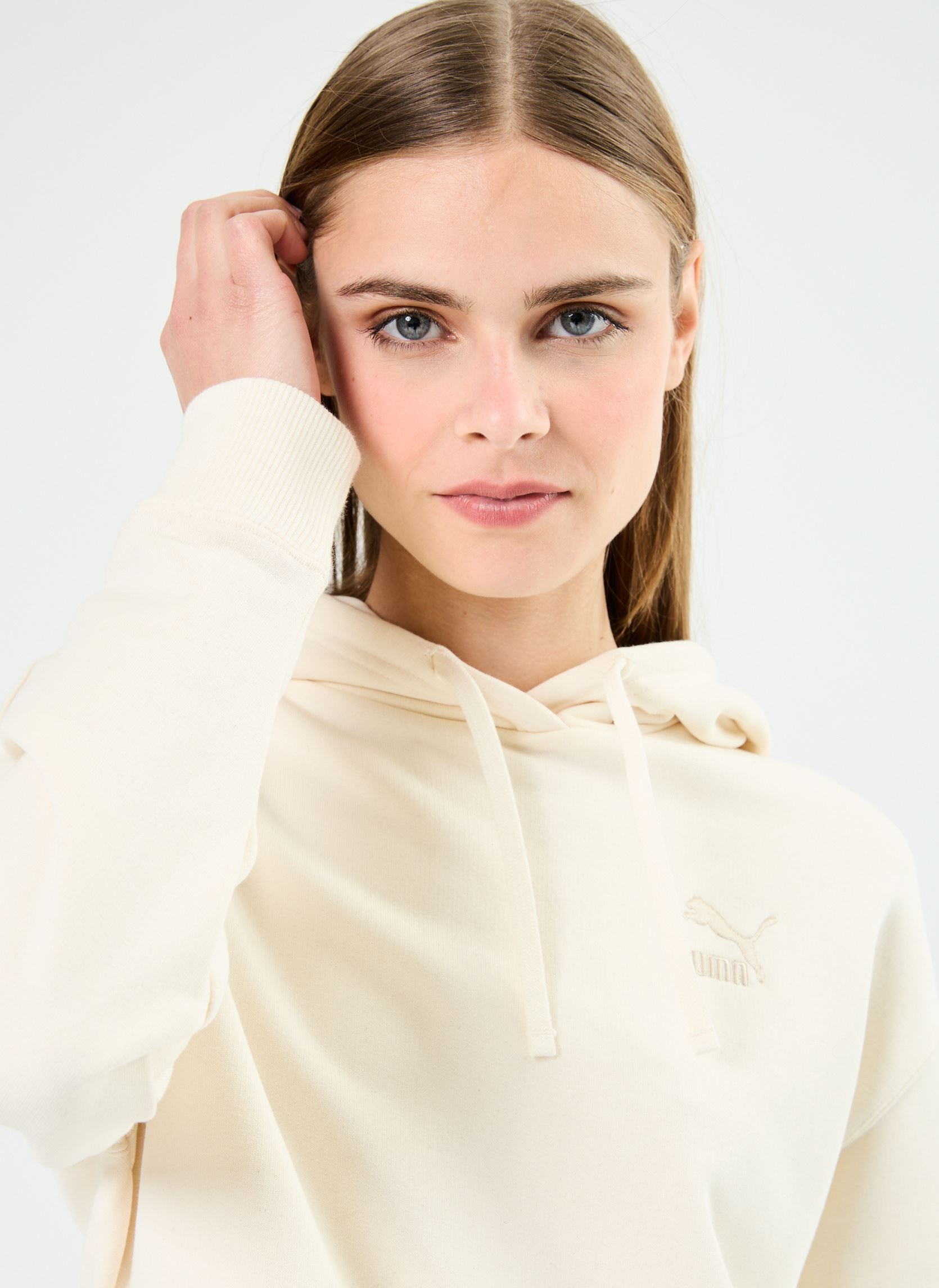 Sweats à capuche W Btr Clas Crop Hdy tr femme beige Puma Sweats à capuche W Btr Clas Crop Hdy tr femme beige No Color