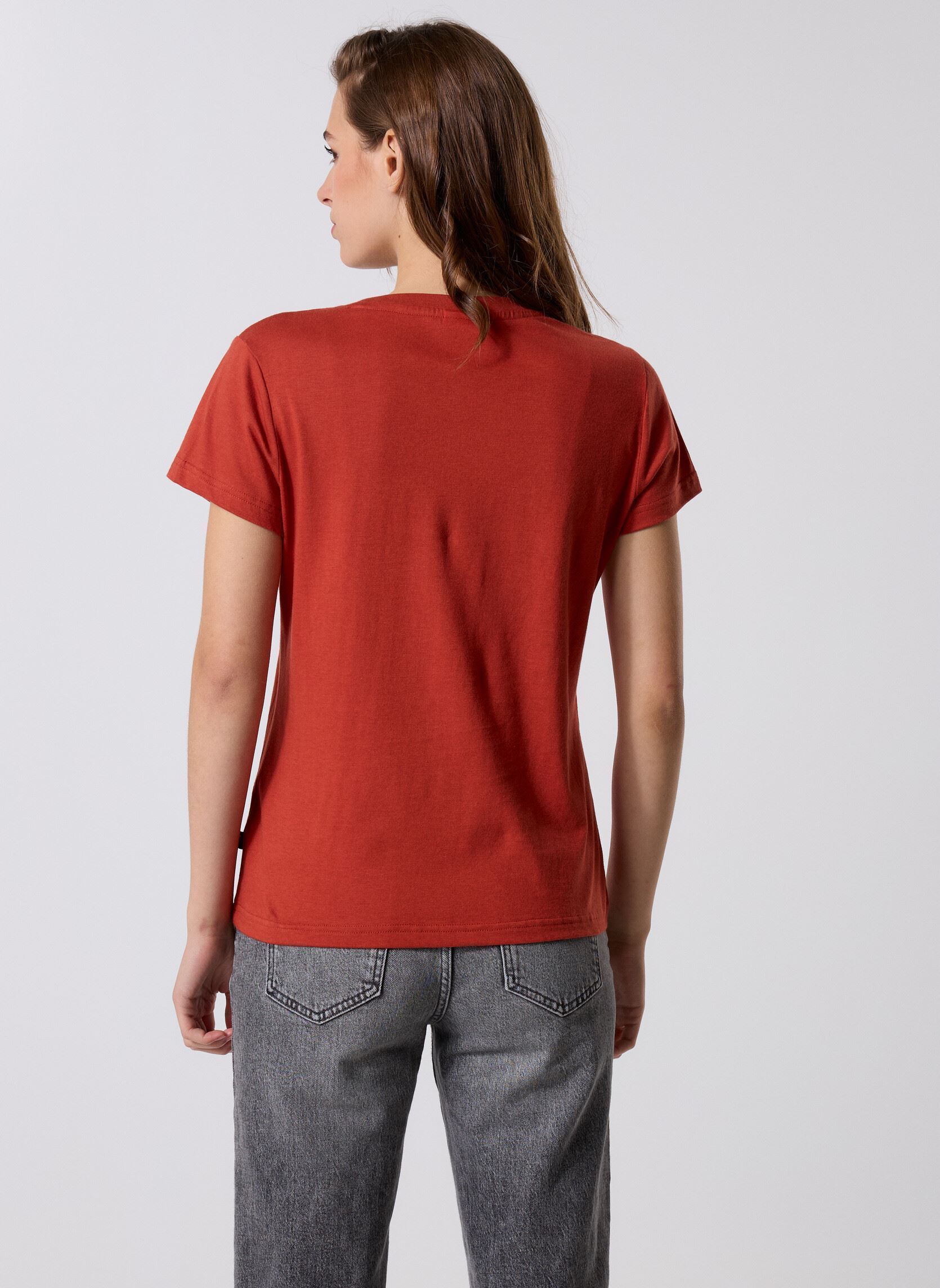 Tee-shirts manches courtes W Mif Tee Mars red femme rouge Puma Tee-shirts manches courtes W Mif Tee Mars red femme rouge Mars Red
