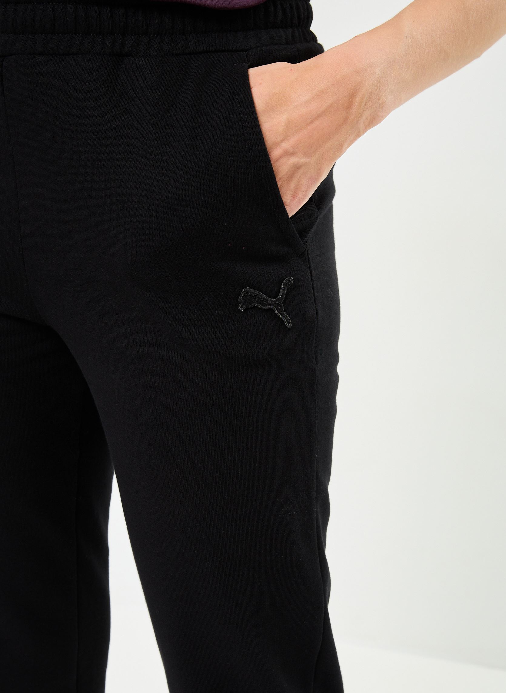 Bas de jogging W MIF SWEAT PANT.BLK femme noir Puma Bas de jogging W MIF SWEAT PANT.BLK femme noir Black