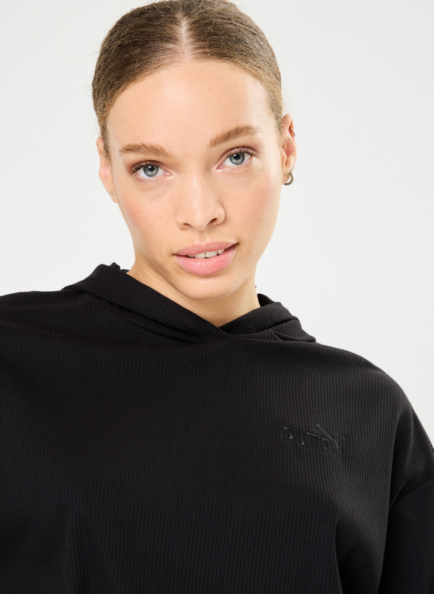 Sweats à capuche W Ess Ele HDY femme noir Puma Sweats à capuche W Ess Ele HDY femme noir Puma Black