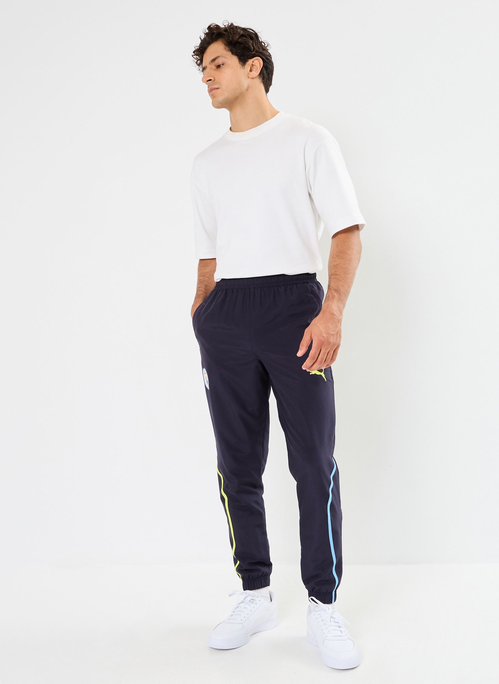 Joggings Pantalon de foot woven Manchester City homme noir Puma Joggings Pantalon de foot woven Manchester City homme noir New Navy-Yellow Glow