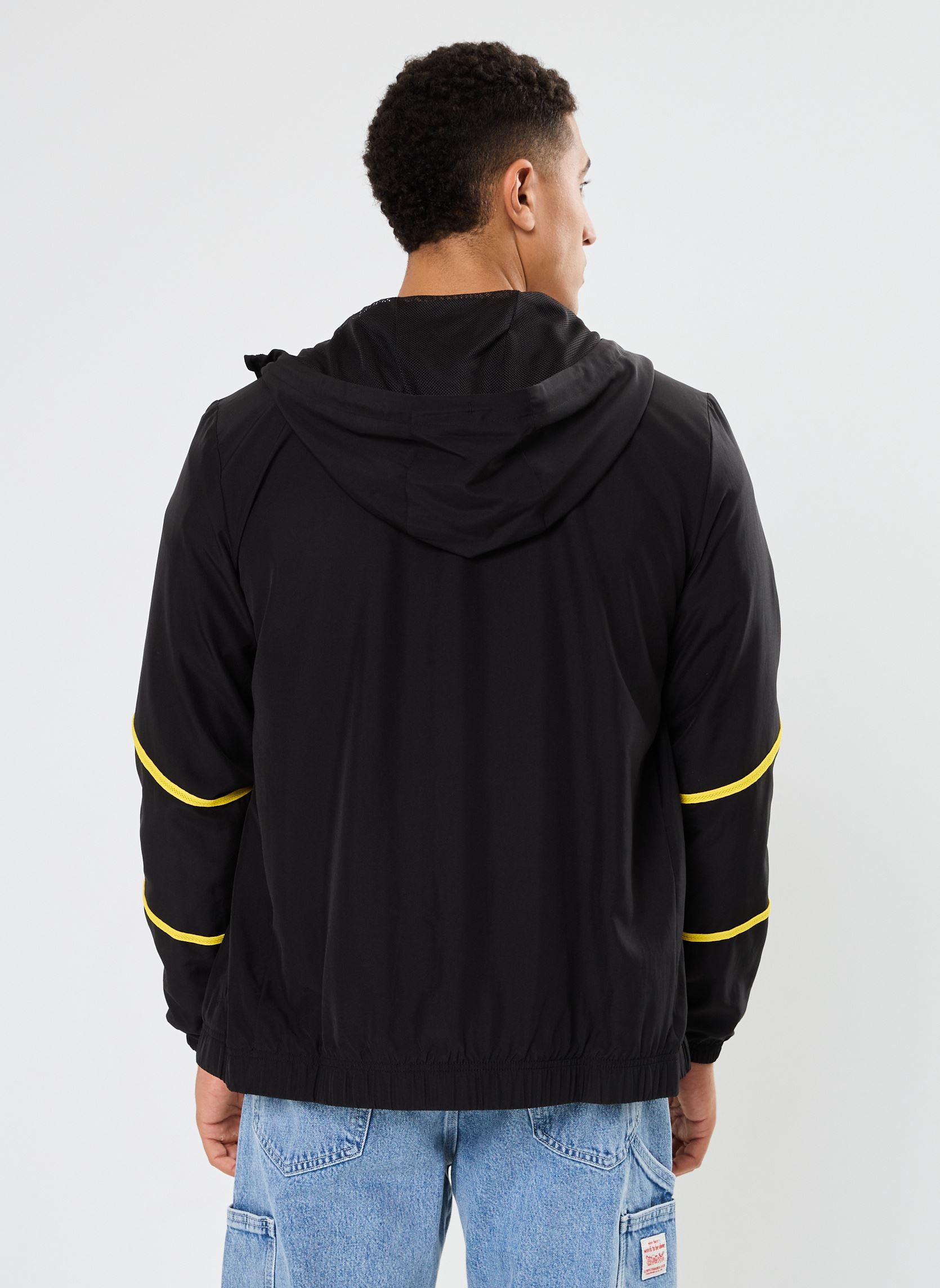 Trainingsvest Veste de foot woven Dortmund heren zwart Puma Trainingsvest Veste de foot woven Dortmund heren zwart PUMA Black-Faster Yellow