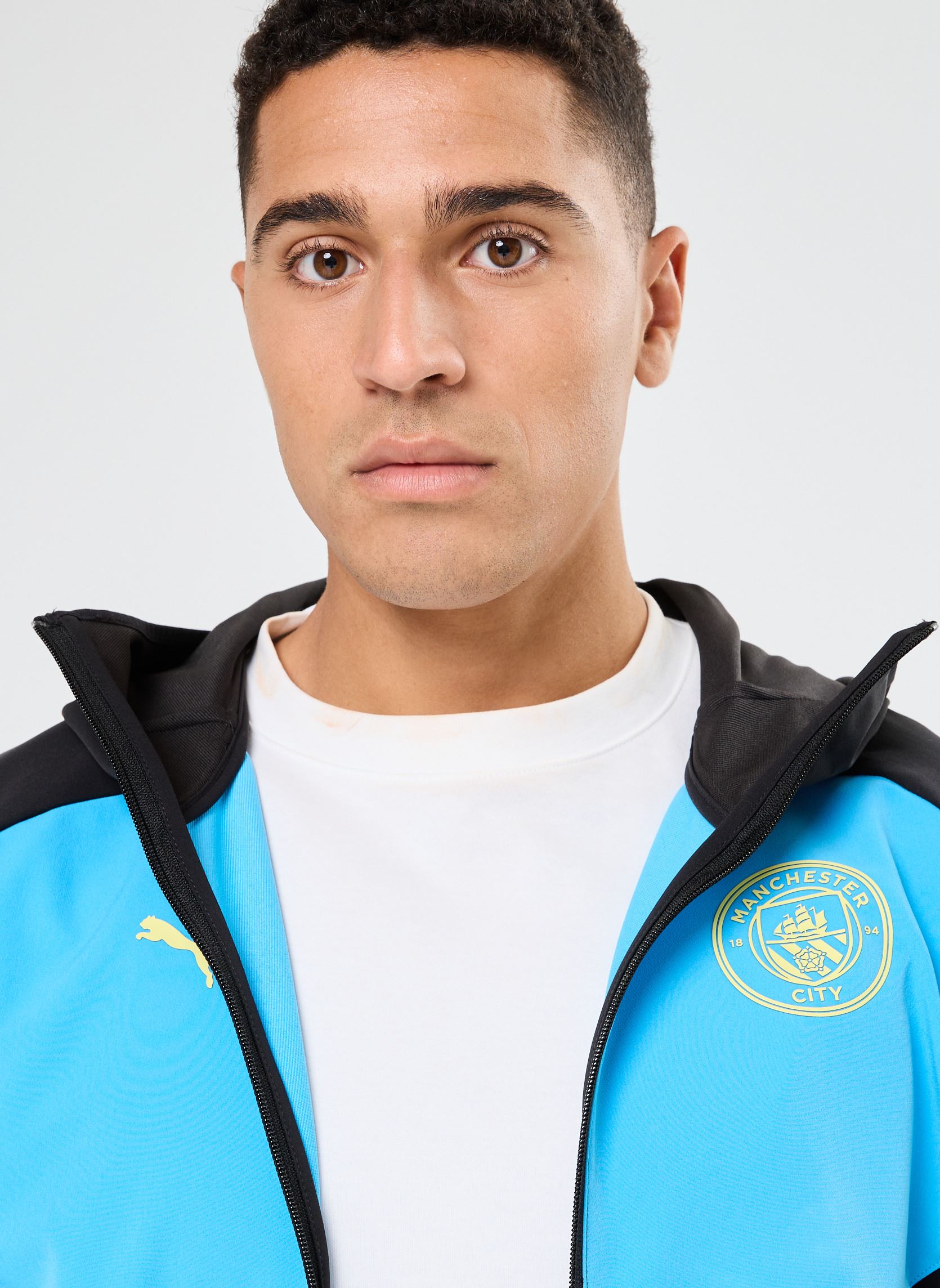 Vestes de survêtement Veste de foot Manchester City homme noir Puma Vestes de survêtement Veste de foot Manchester City homme noir PUMA Black-Magic Blue