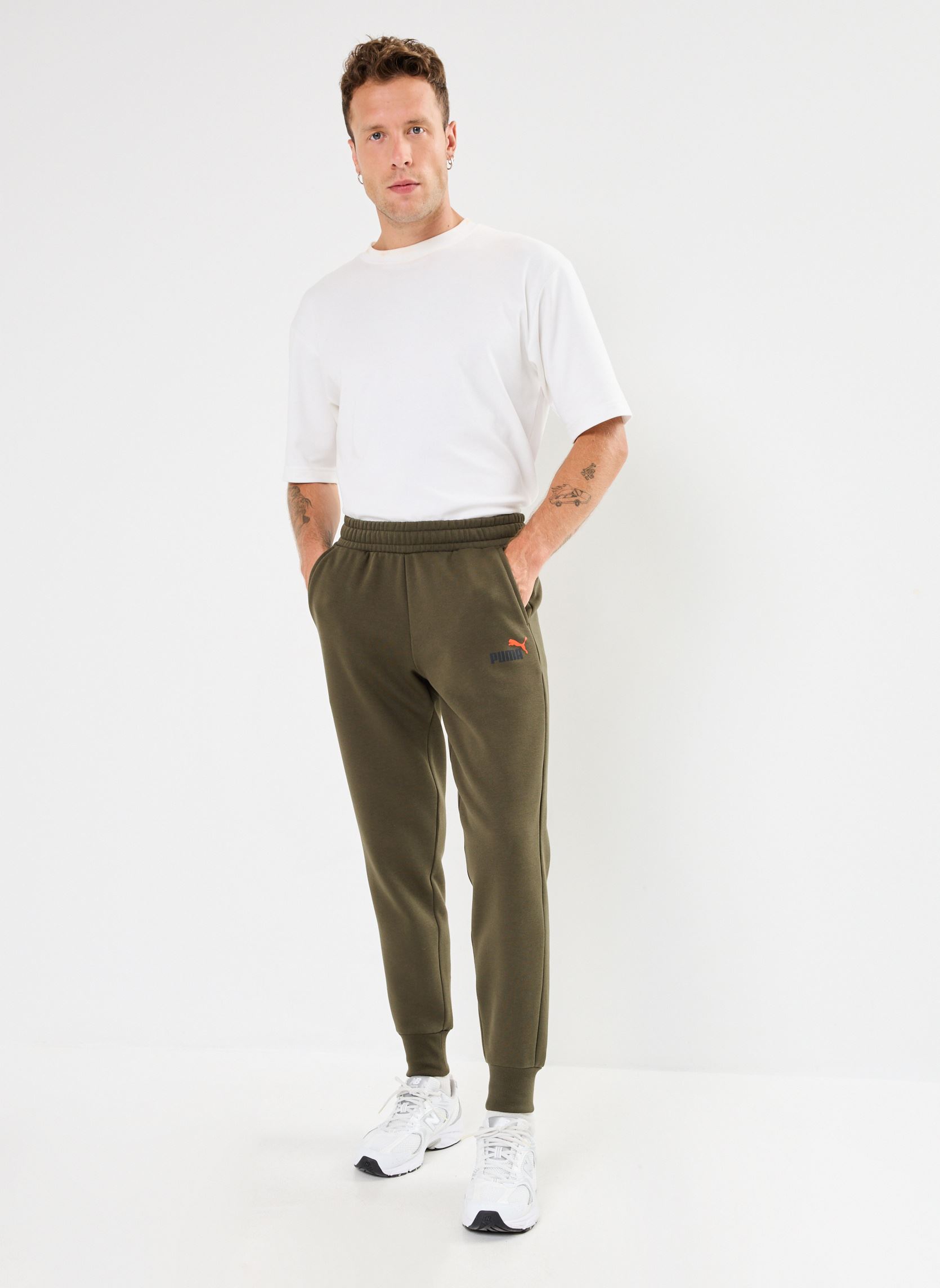 Joggingbroeken M ESS+2CO PANT FL CL heren groen Puma Joggingbroeken M ESS+2CO PANT FL CL heren groen Dark Olive